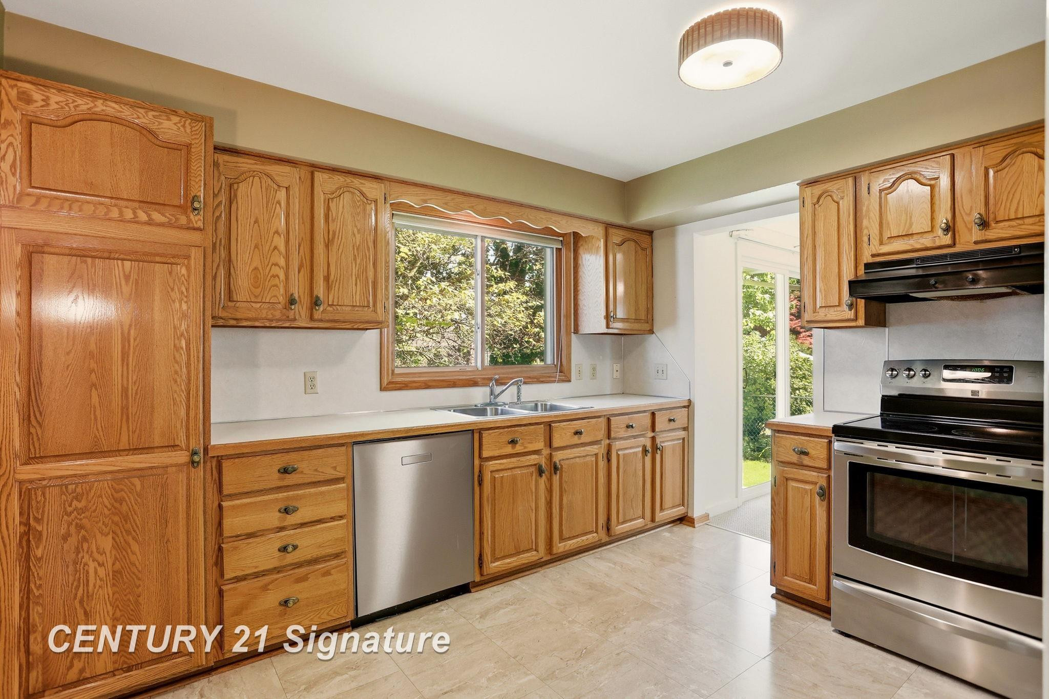 4816 Leaside Drive, Saginaw, MI 48603 — Photo 15