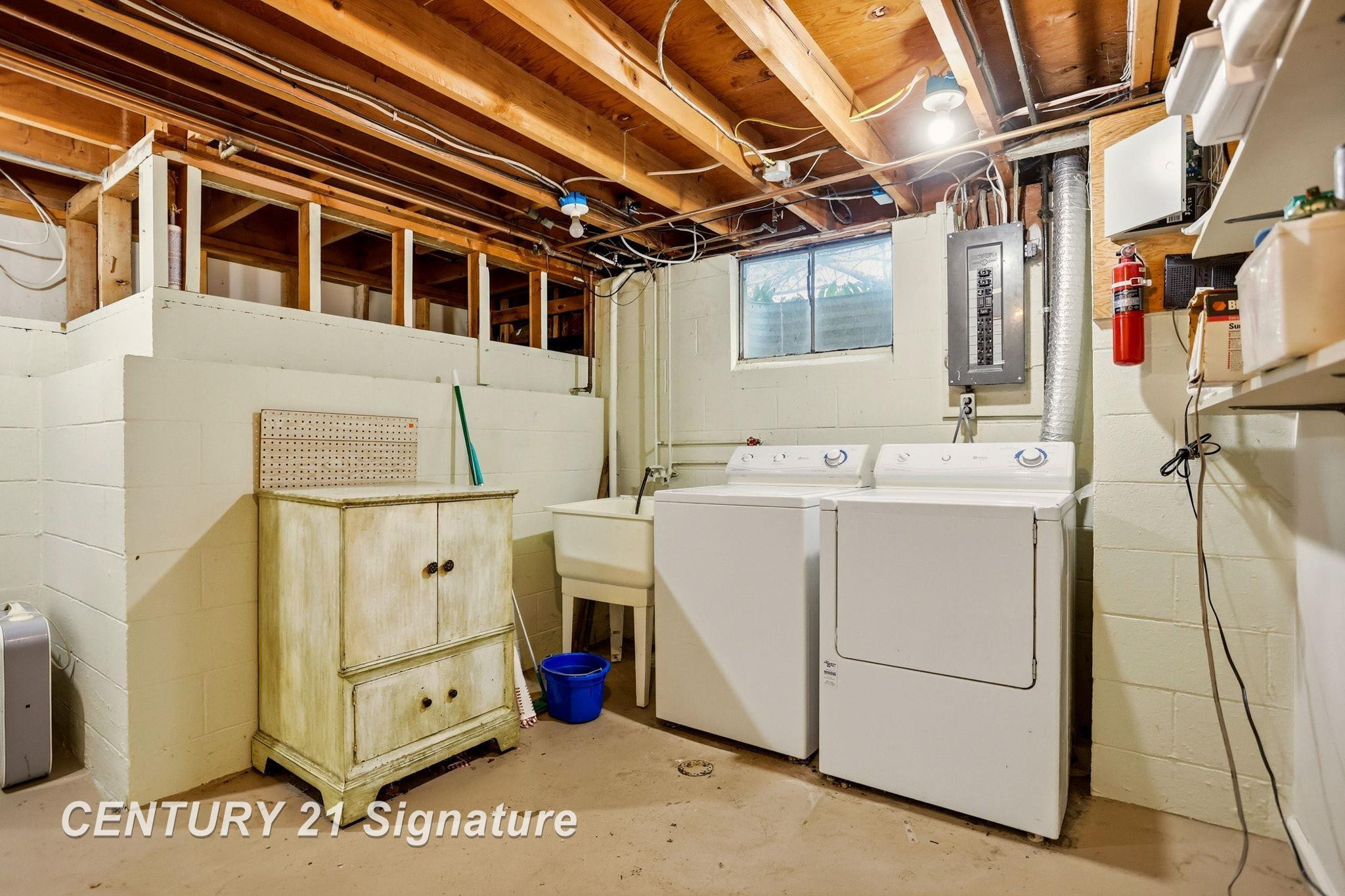 4816 Leaside Drive, Saginaw, MI 48603 — Photo 35