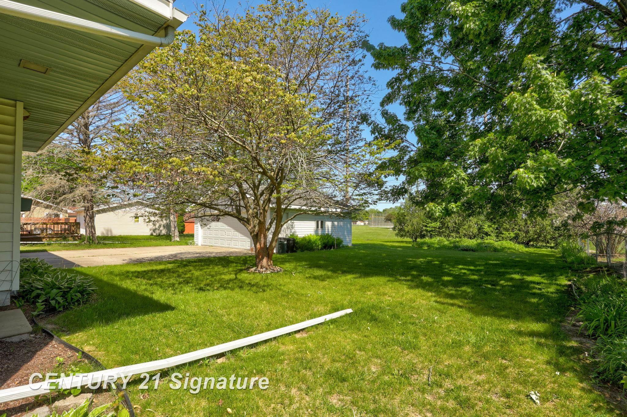 4816 Leaside Drive, Saginaw, MI 48603 — Photo 43