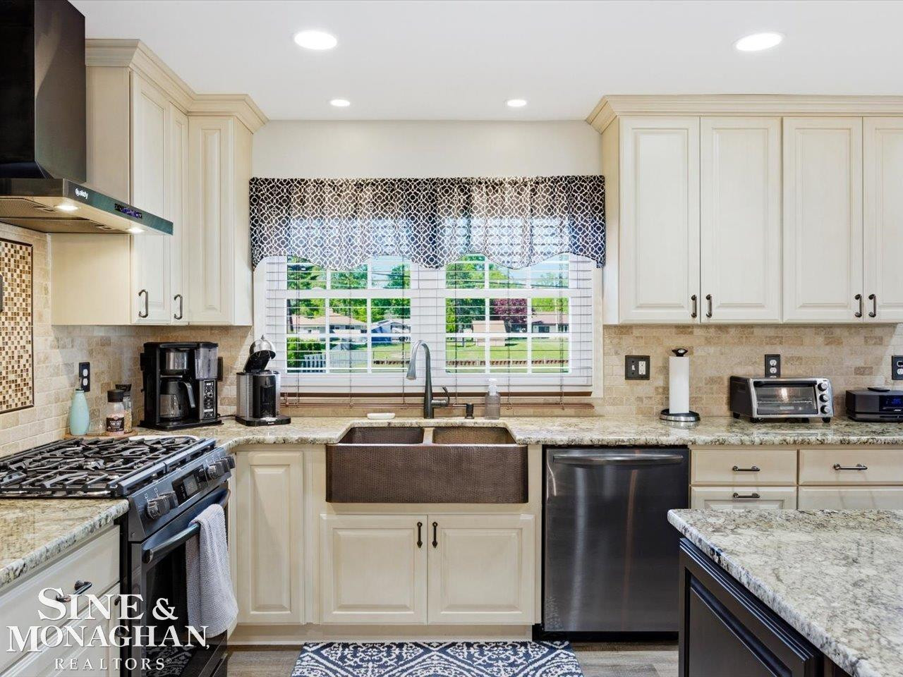 50591 Lagae Street, New Baltimore, MI 48047 — Photo 19