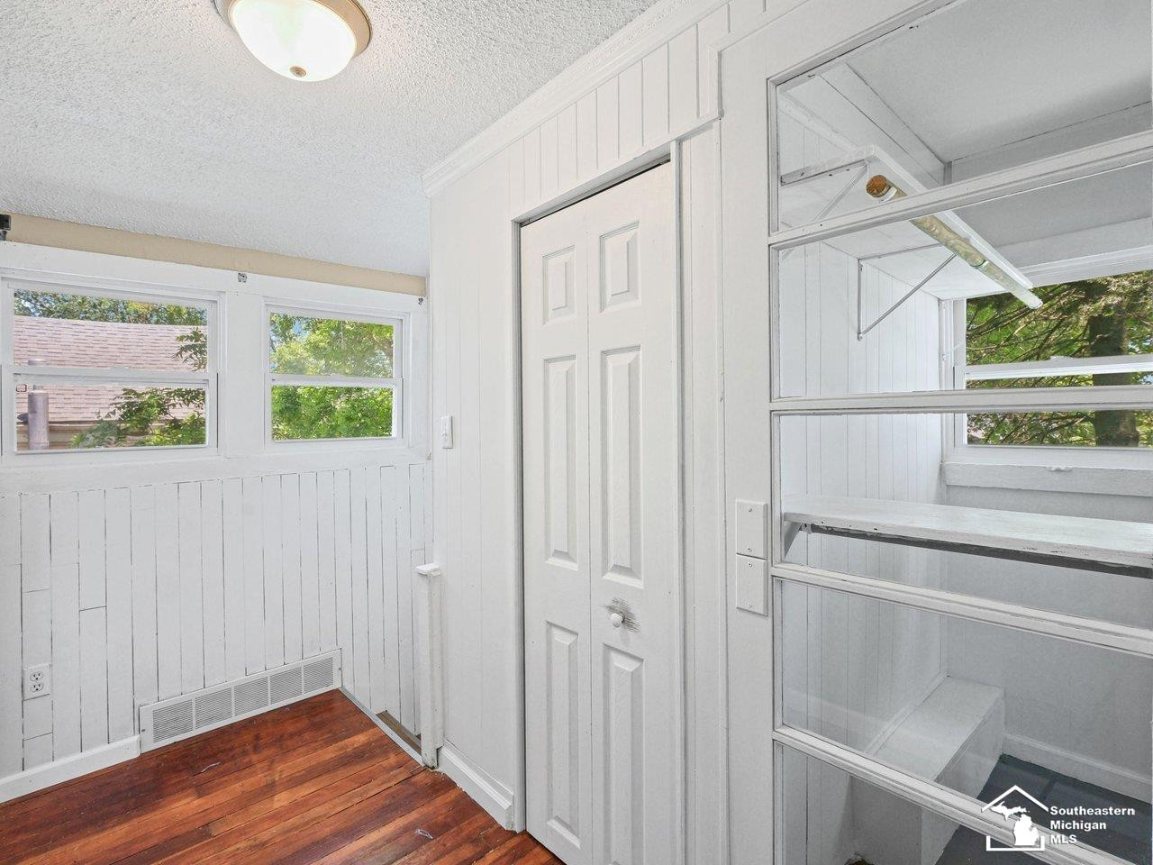 4346 4th Street, Luna Pier, MI 48157 — Photo 11