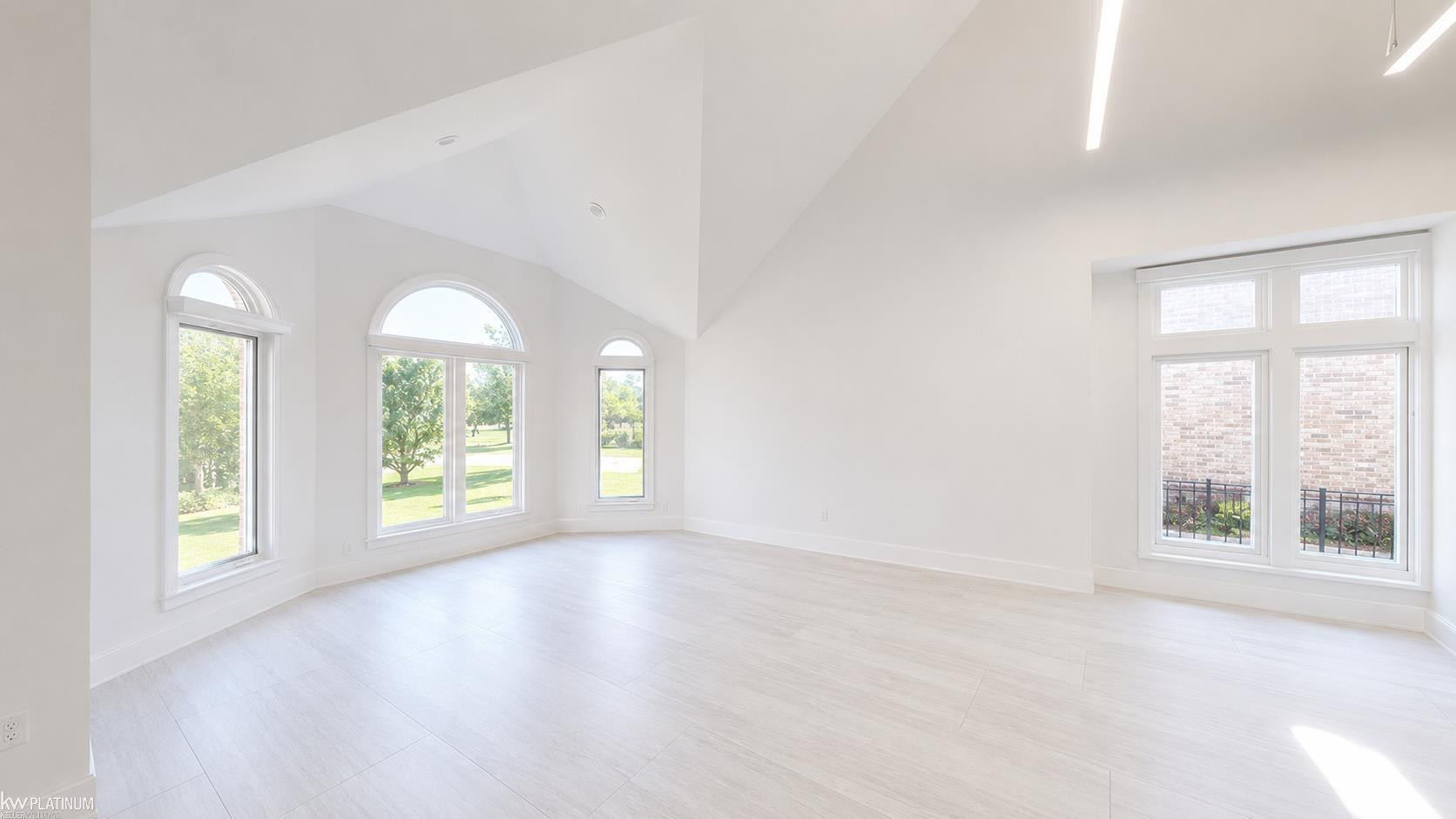 43421 Brooks Drive, Clinton Twp, MI 48038 — Photo 14