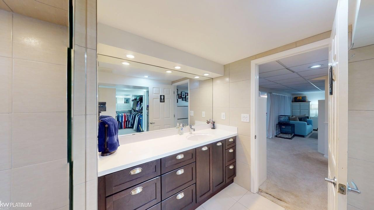 43421 Brooks Drive, Clinton Twp, MI 48038 — Photo 54