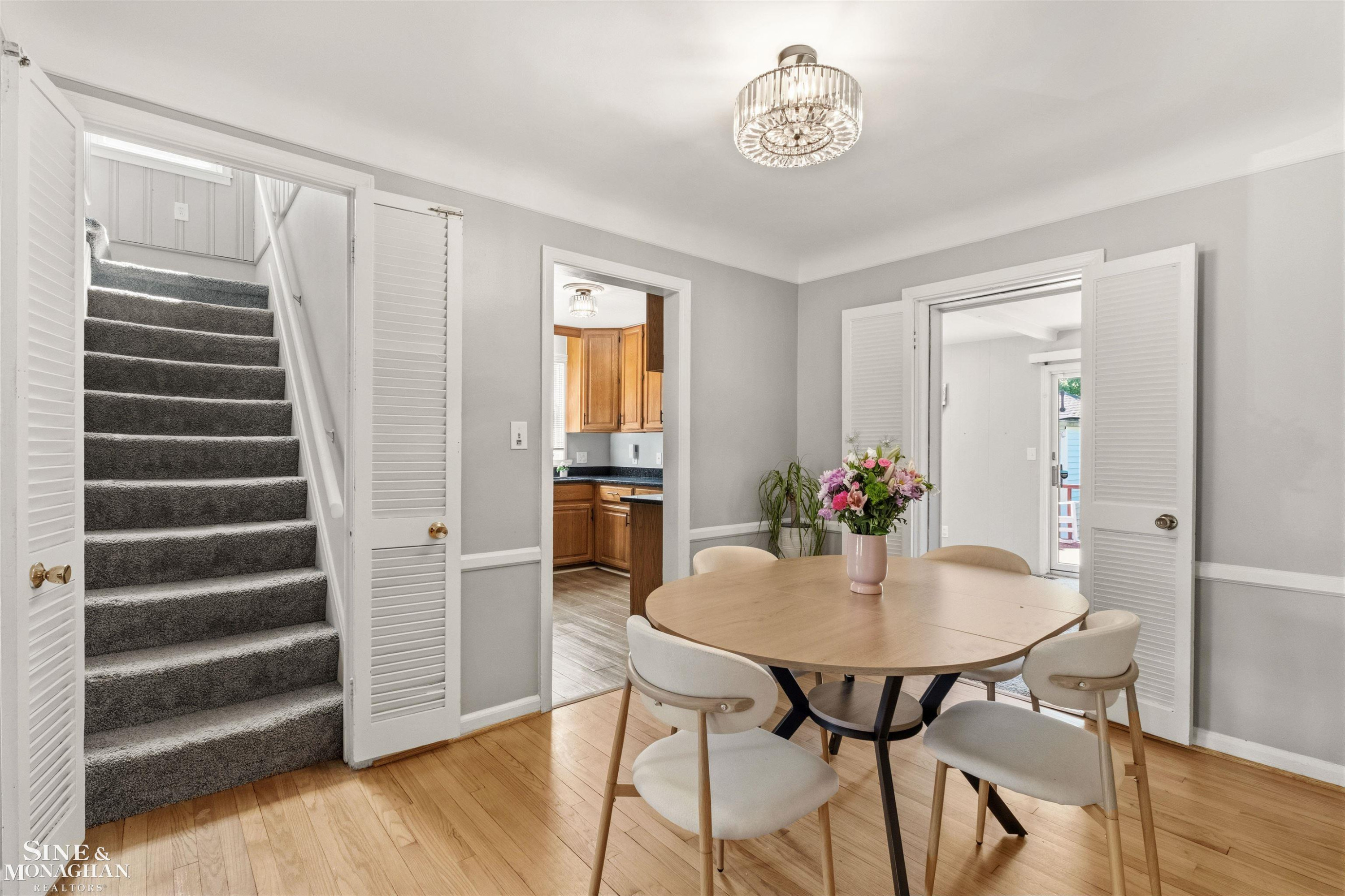 1229 Brys Drive, Grosse Pointe Woods, MI 48236 — Photo 8