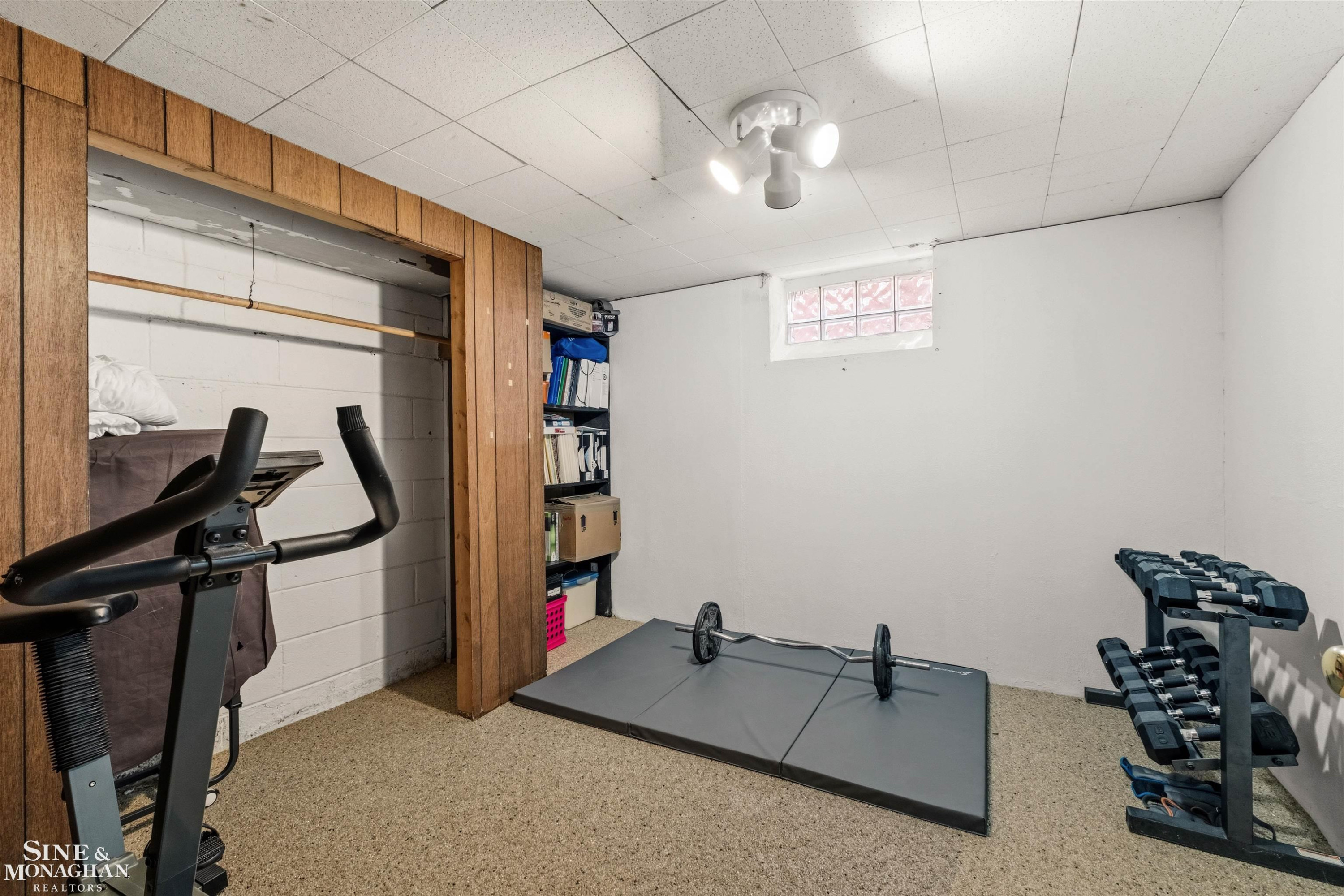 1229 Brys Drive, Grosse Pointe Woods, MI 48236 — Photo 34