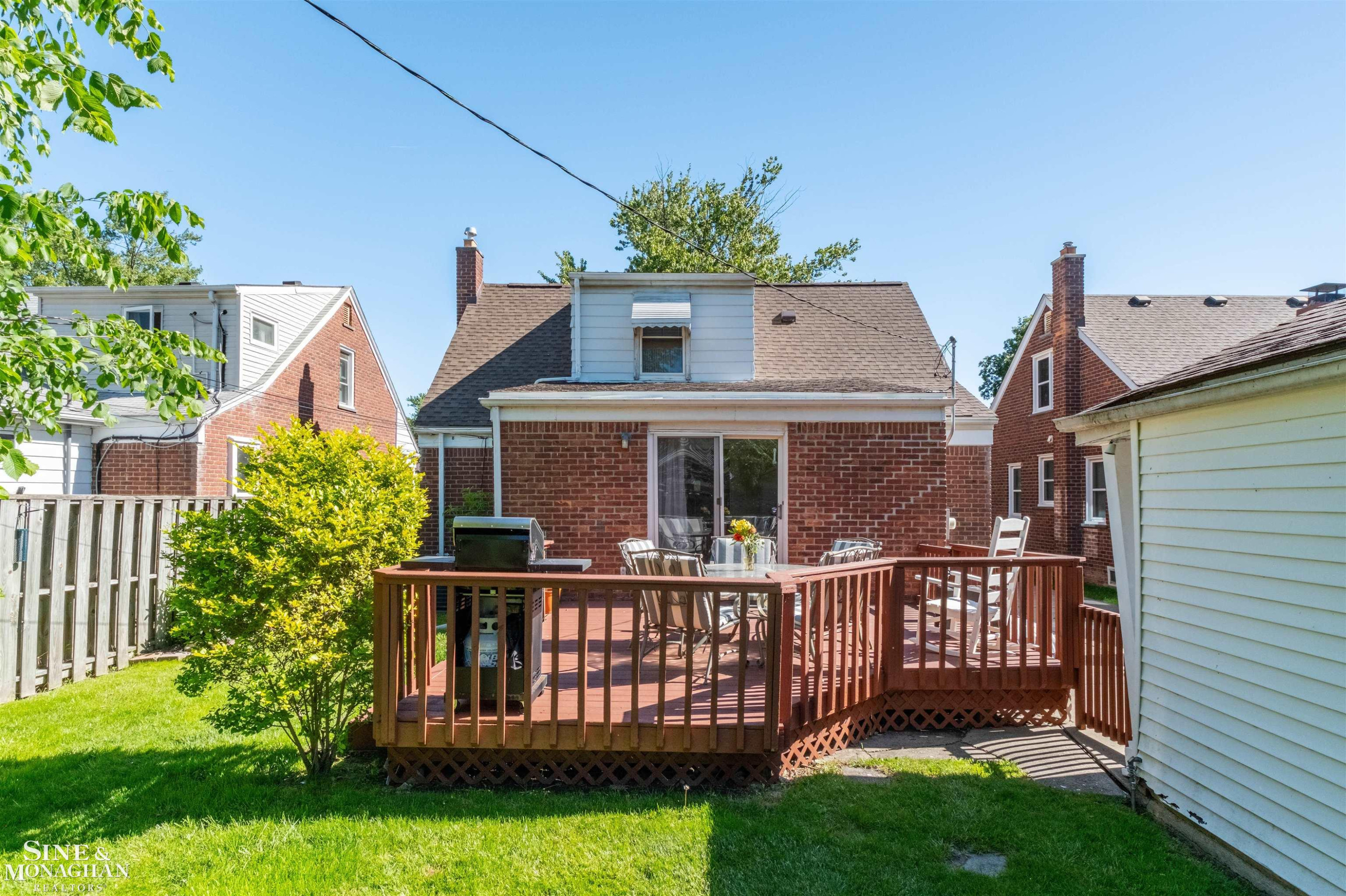 1229 Brys Drive, Grosse Pointe Woods, MI 48236 — Photo 42