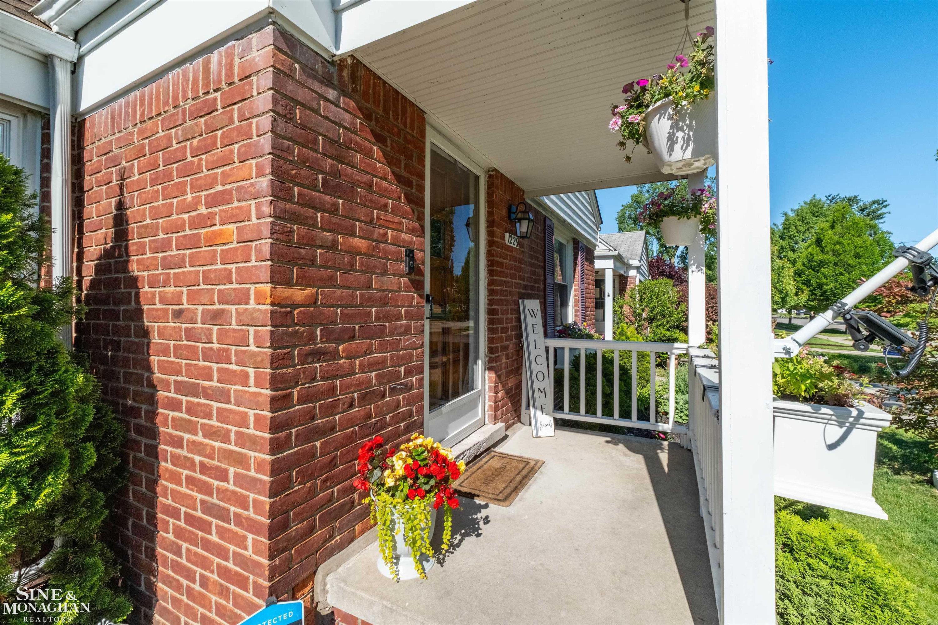 1229 Brys Drive, Grosse Pointe Woods, MI 48236 — Photo 48