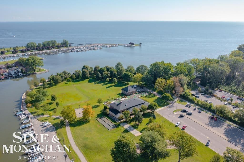 1229 Brys Drive, Grosse Pointe Woods, MI 48236 — Photo 62