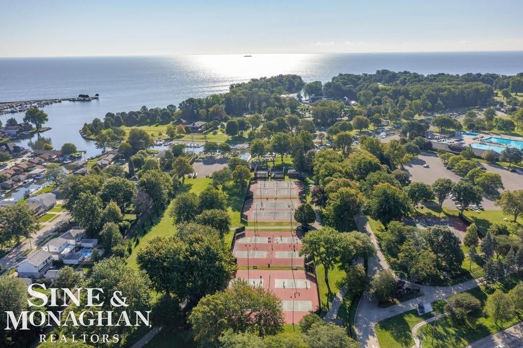 1229 Brys Drive, Grosse Pointe Woods, MI 48236 — Photo 73