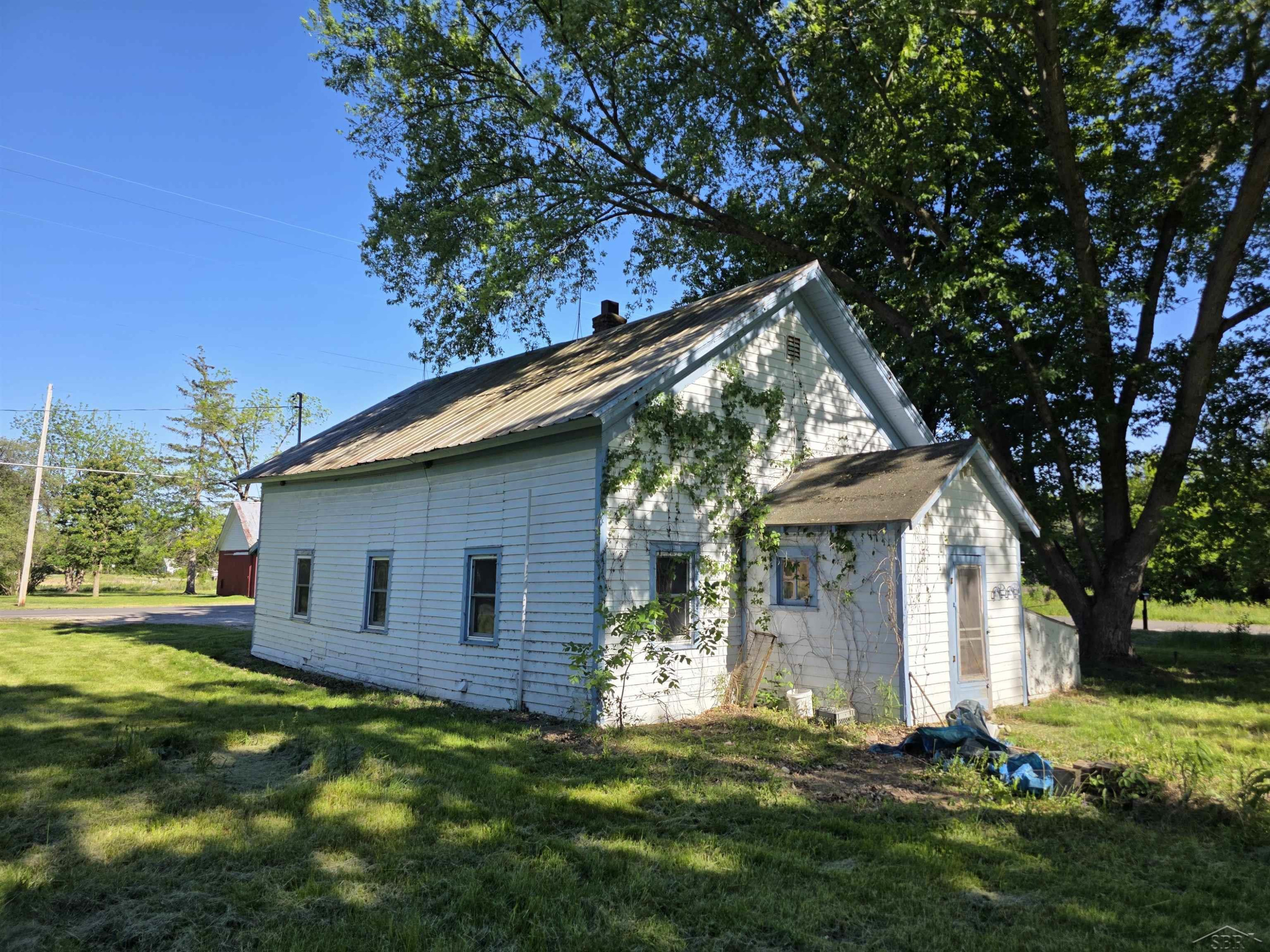 507 N Nine Mile Road, Sanford, MI 48657 — Photo 5