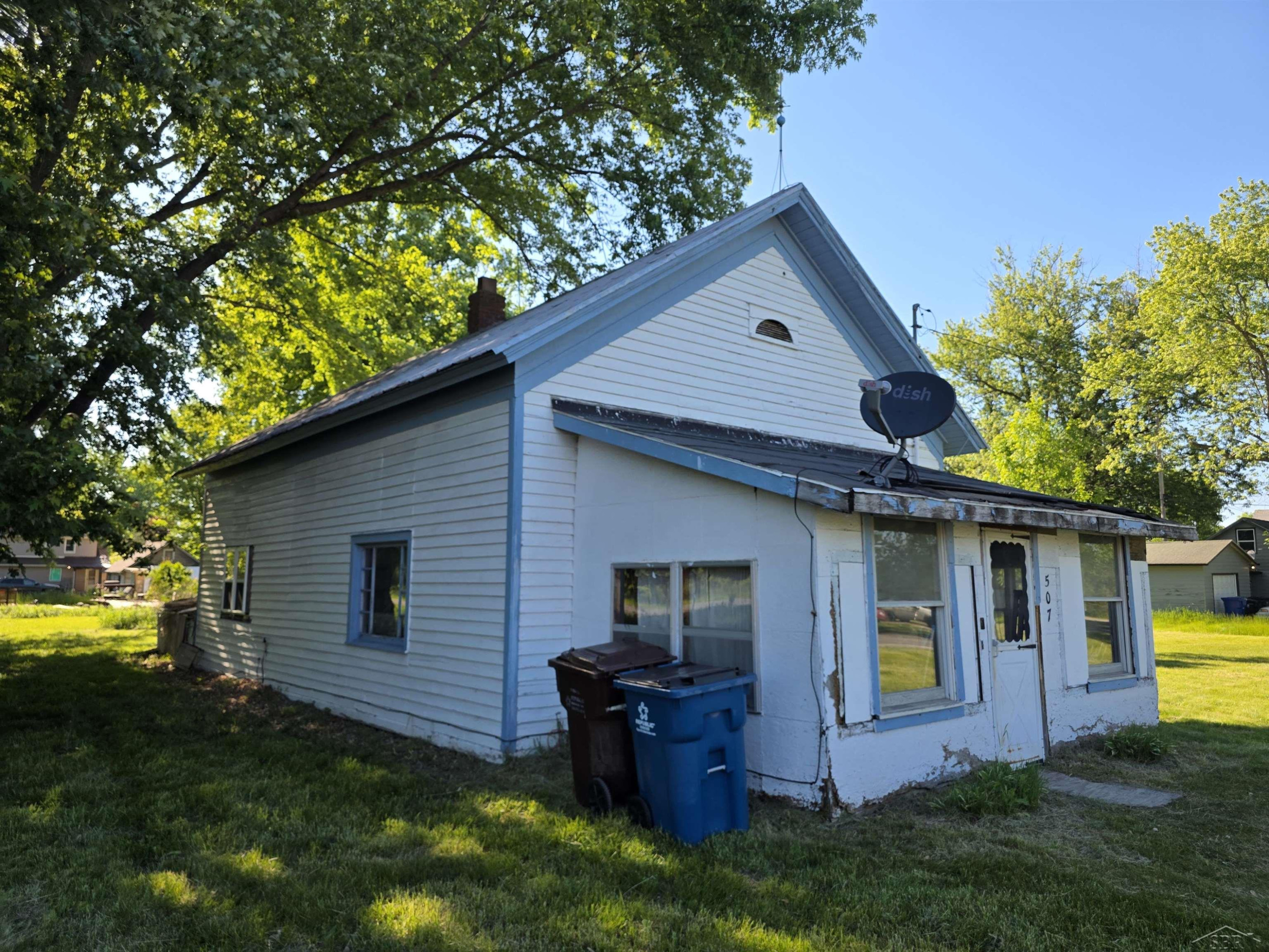 507 N Nine Mile Road, Sanford, MI 48657 — Photo 7