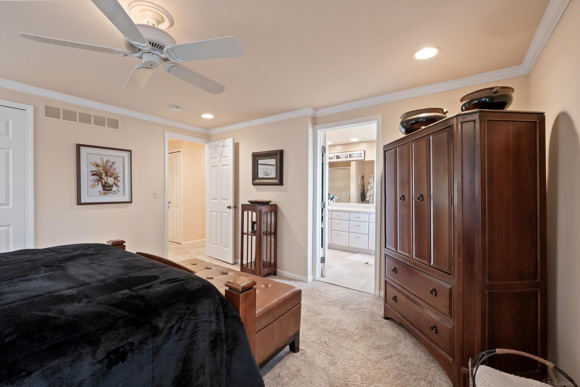 400 Lakes Edge Drive, Oxford, MI 48371 — Photo 21