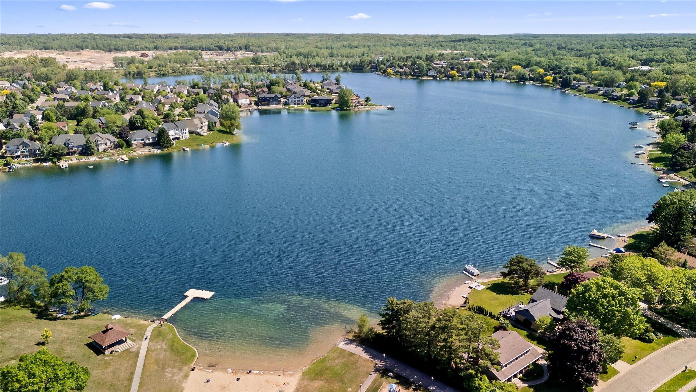 400 Lakes Edge Drive, Oxford, MI 48371 — Photo 44