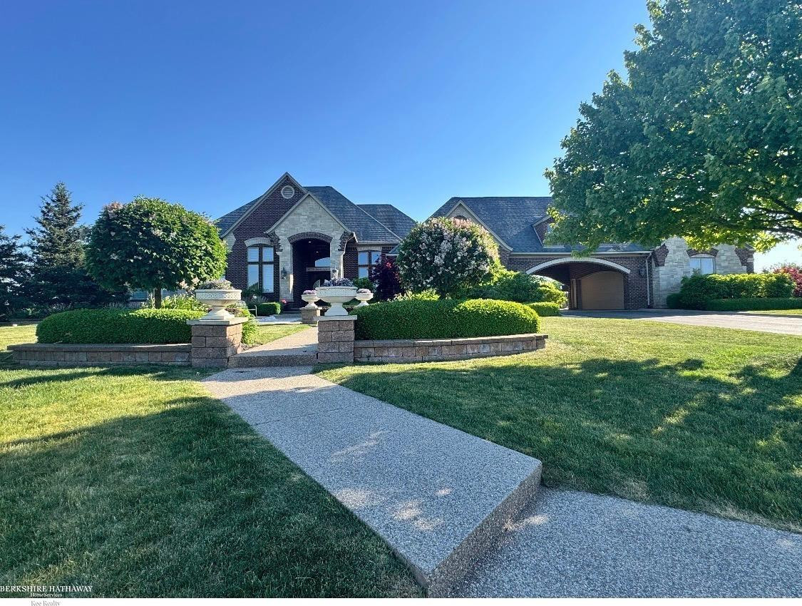 67729 Seven Lakes Court, MI 48095