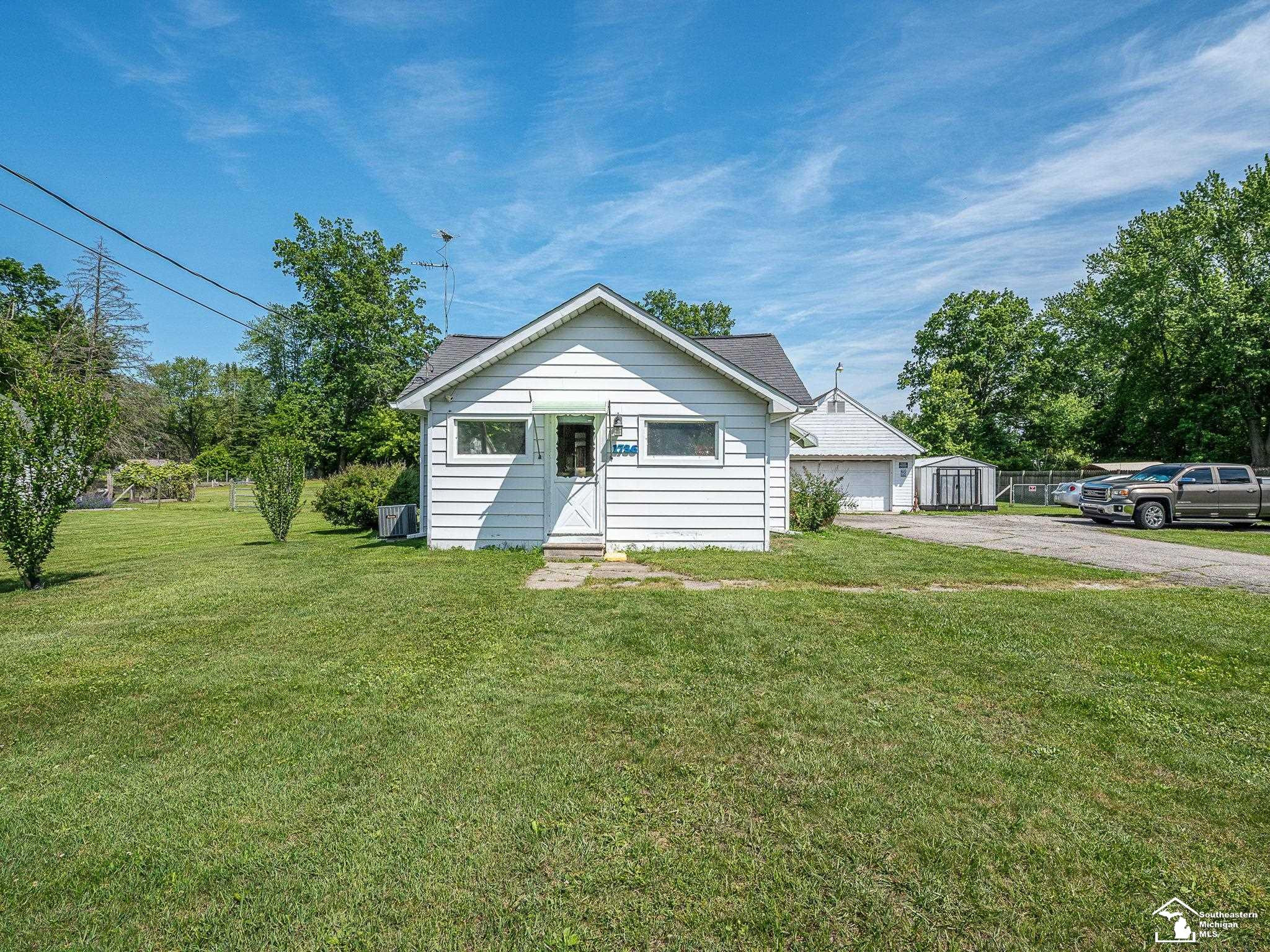 1736 Meadow Drive, Monroe, MI 48162 — Photo 3