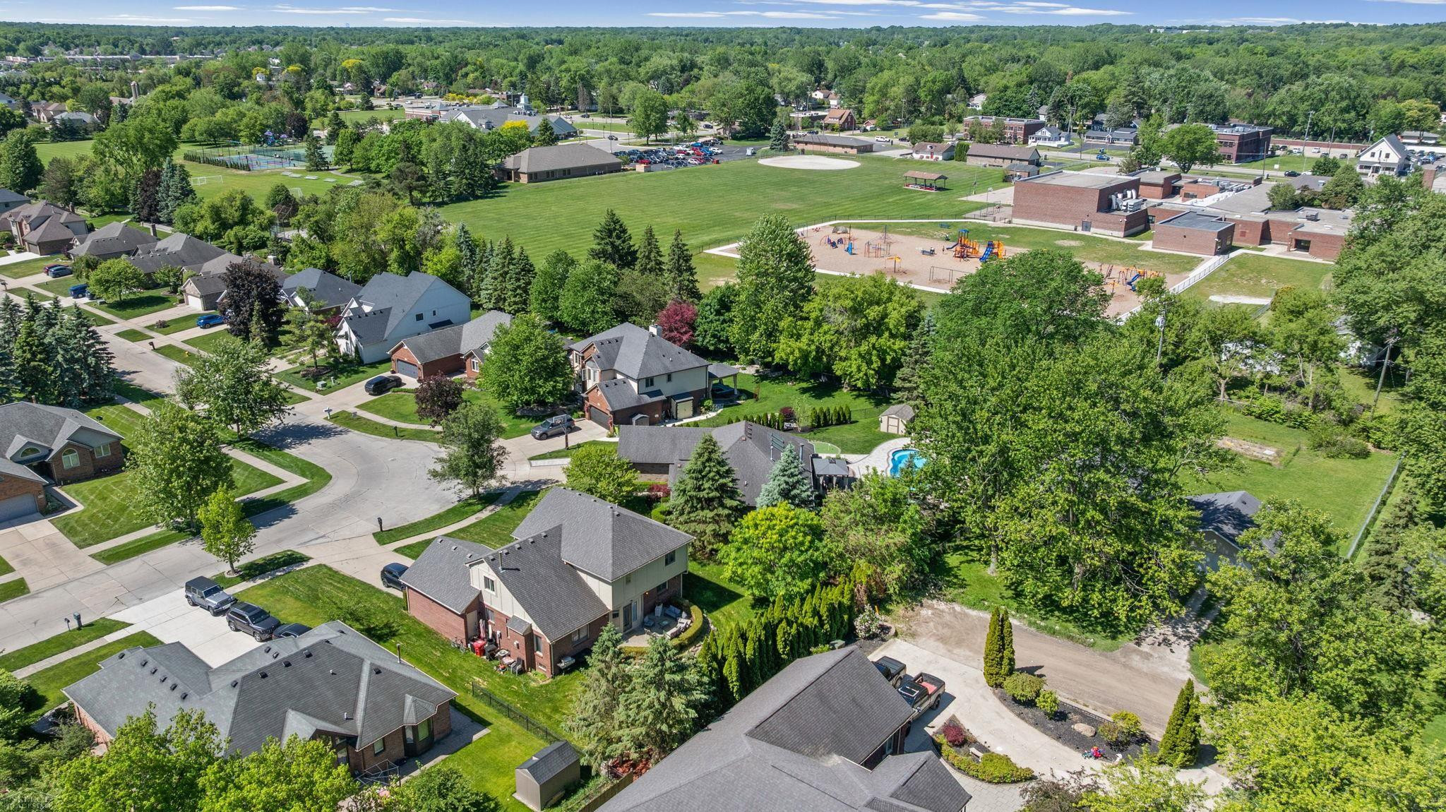 8303 Frederick Drive, Washington, MI — Photo 3