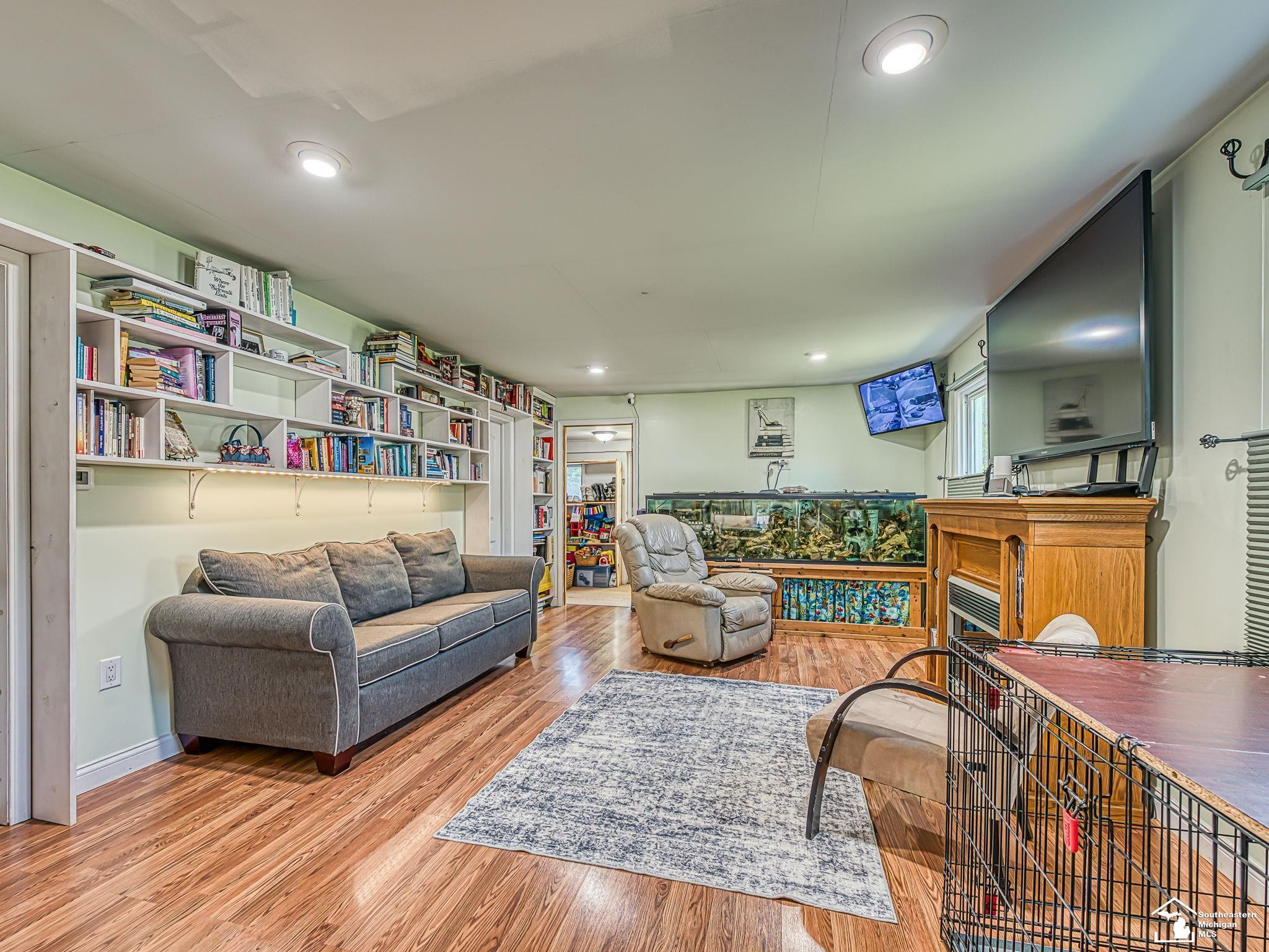 1736 Meadow Drive, Monroe, MI 48162 — Photo 6