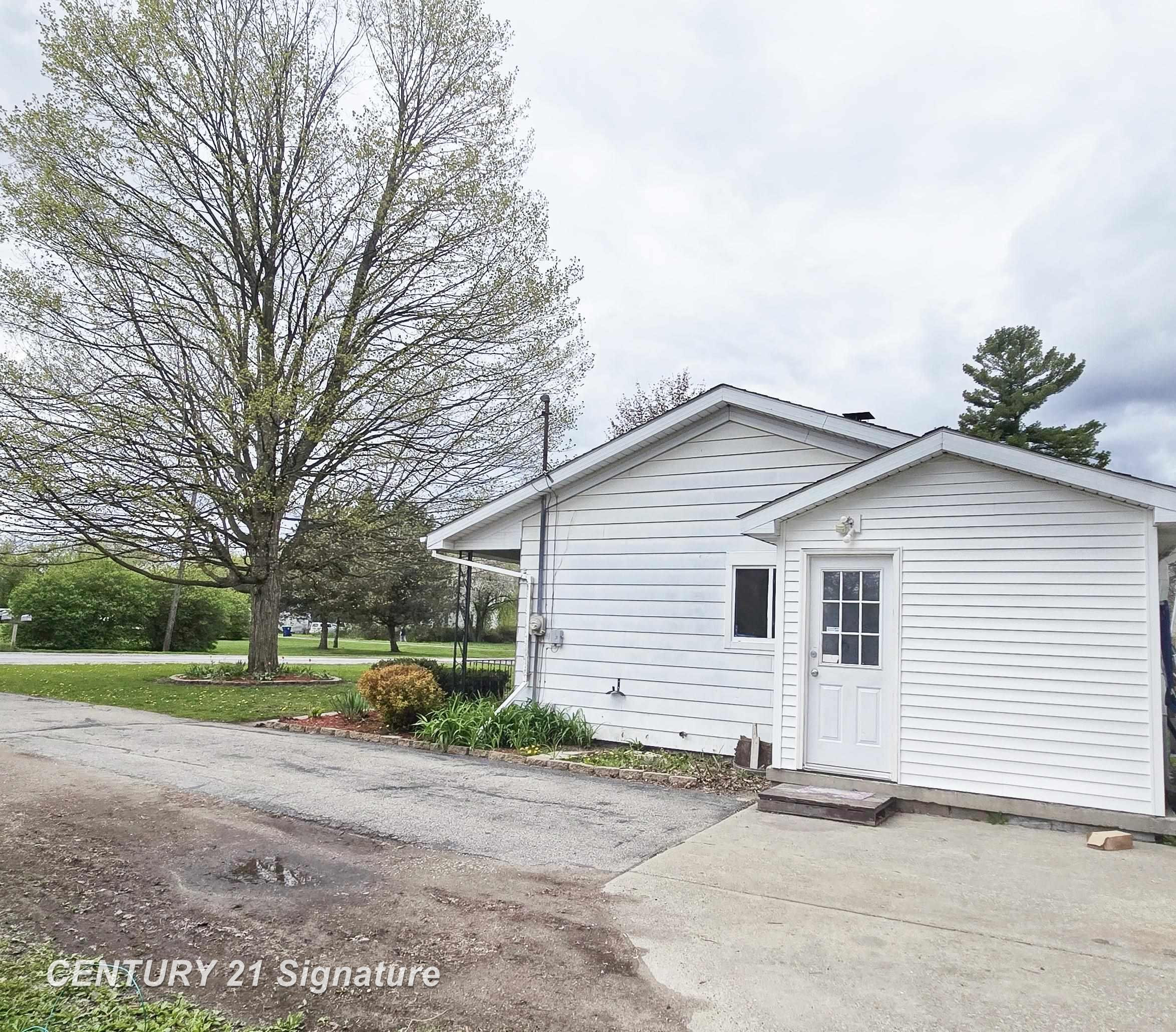 2405 Nebraska Avenue, Saginaw, MI 48601 — Photo 4