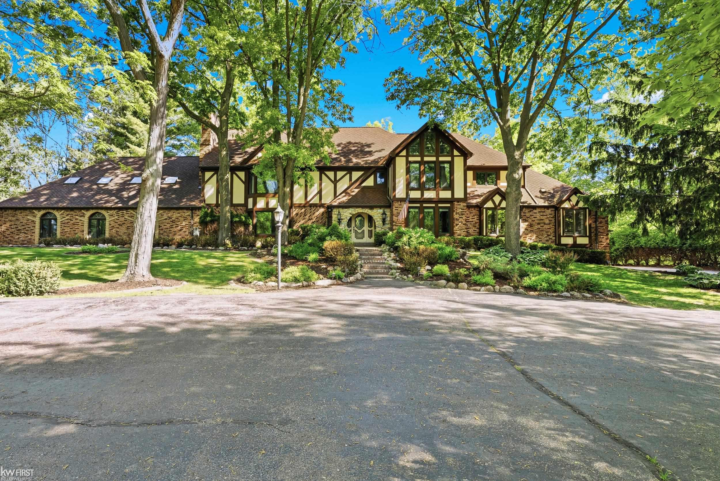 9220 Creekwood Lake Trail, Grand Blanc, MI 48439 — Photo 83