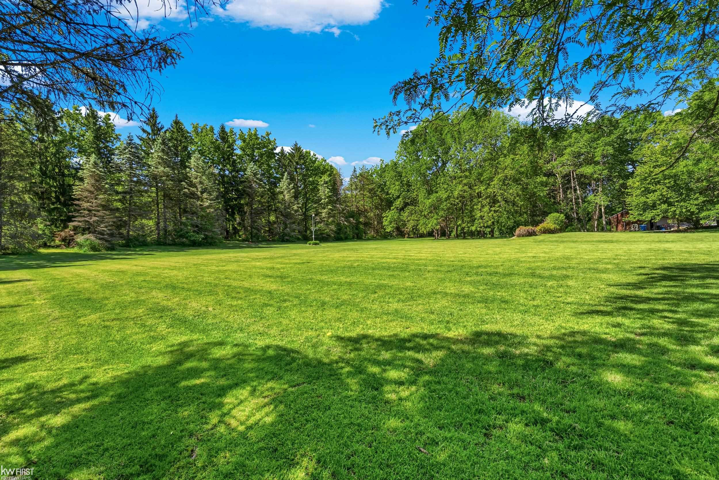 9220 Creekwood Lake Trail, Grand Blanc, MI 48439 — Photo 89