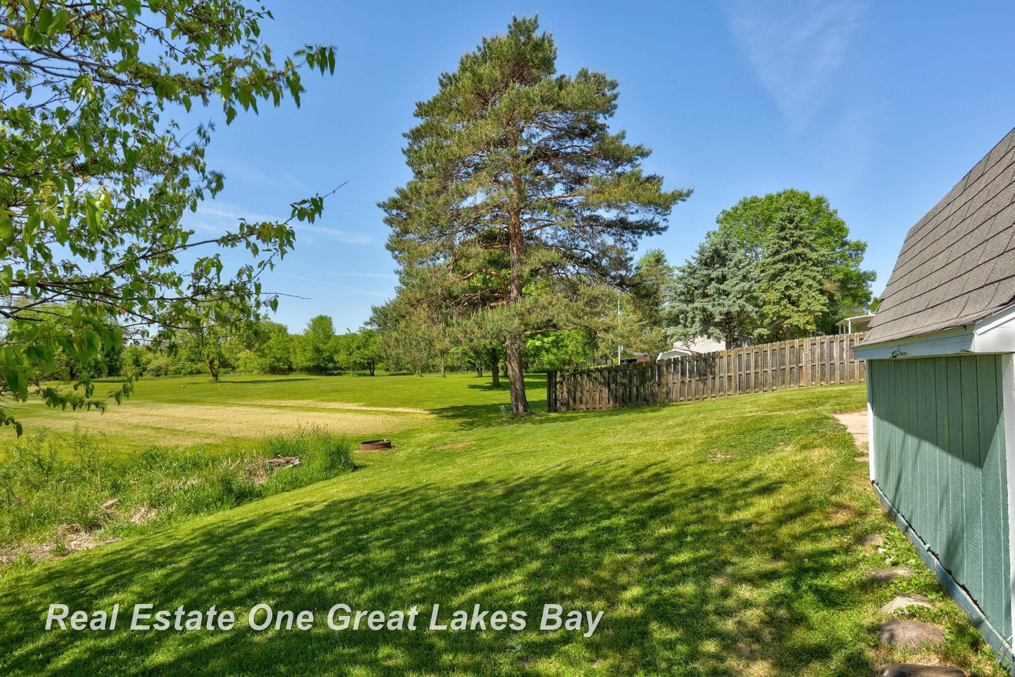 1813 Van Geisen Road, Caro, MI 48723 — Photo 32