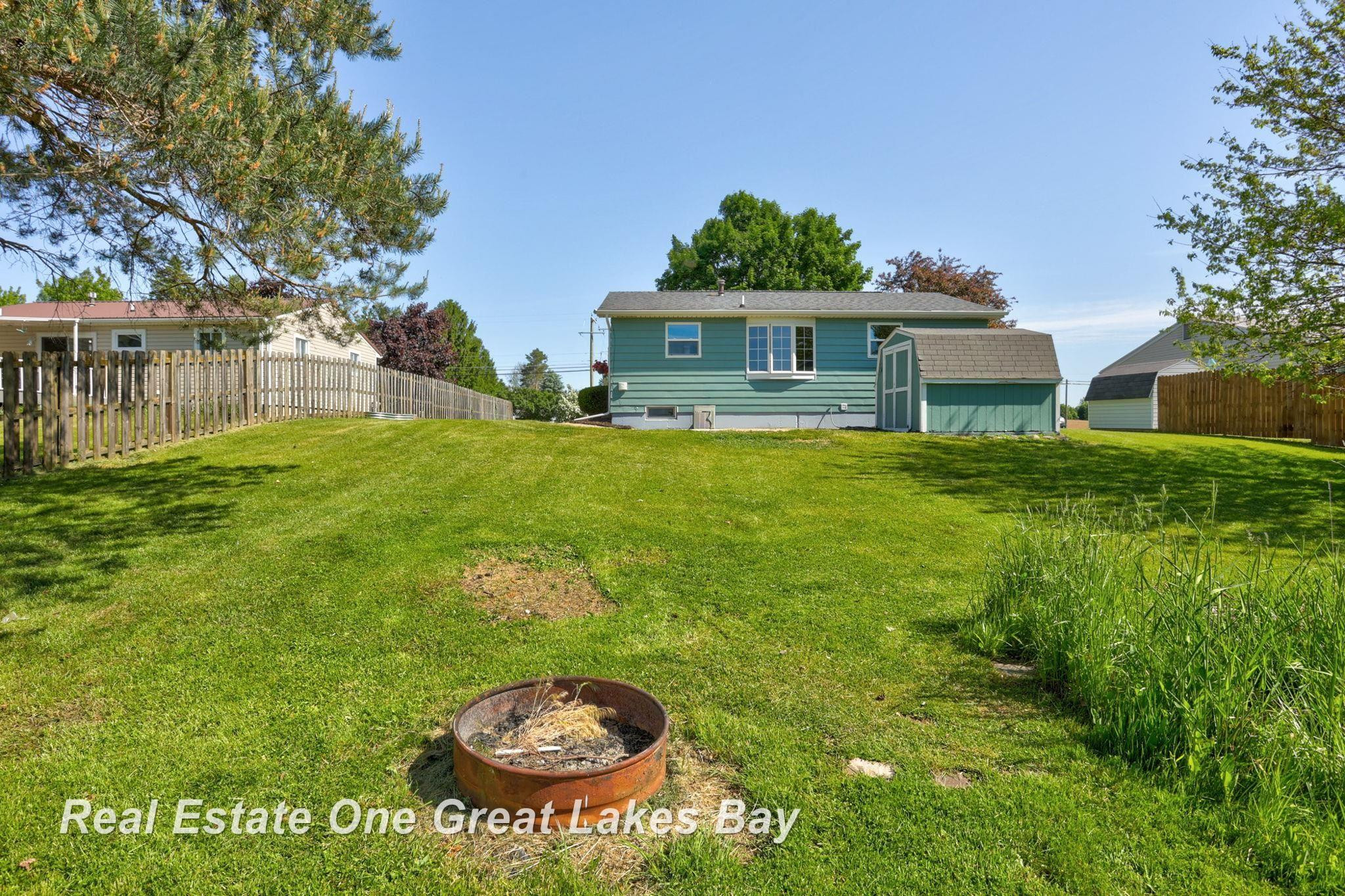 1813 Van Geisen Road, Caro, MI 48723 — Photo 33