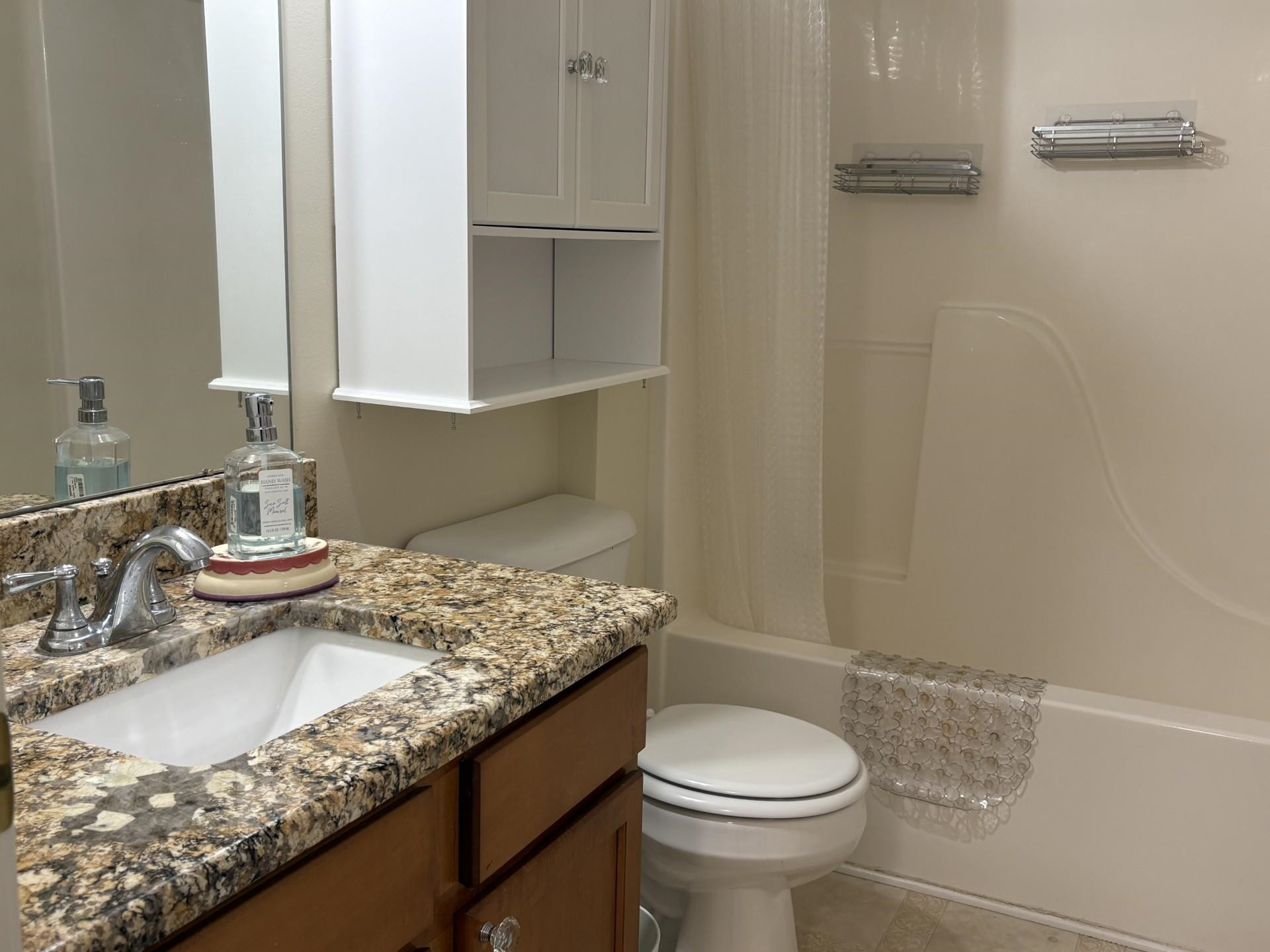 6418 Club Court, Grand Blanc, MI 48439 — Photo 15