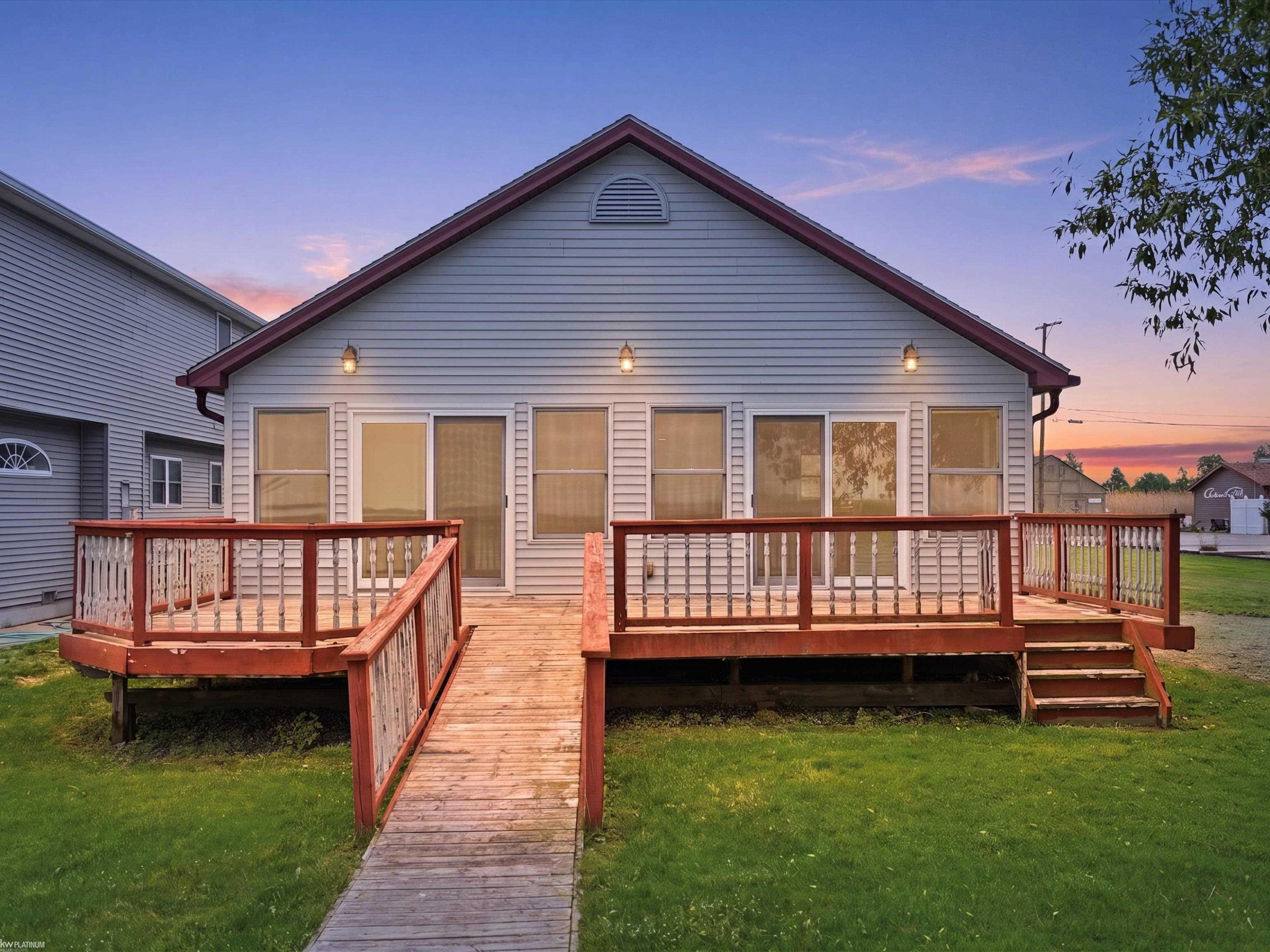 8622 Anchor Bay Drive, MI 48001 — Photo 2