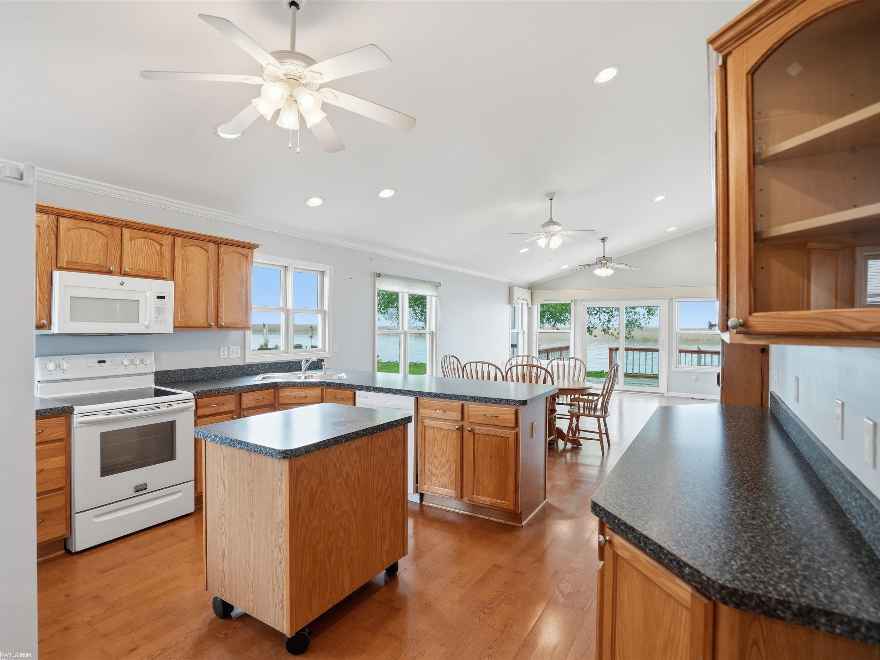 8622 Anchor Bay Drive, MI 48001 — Photo 5