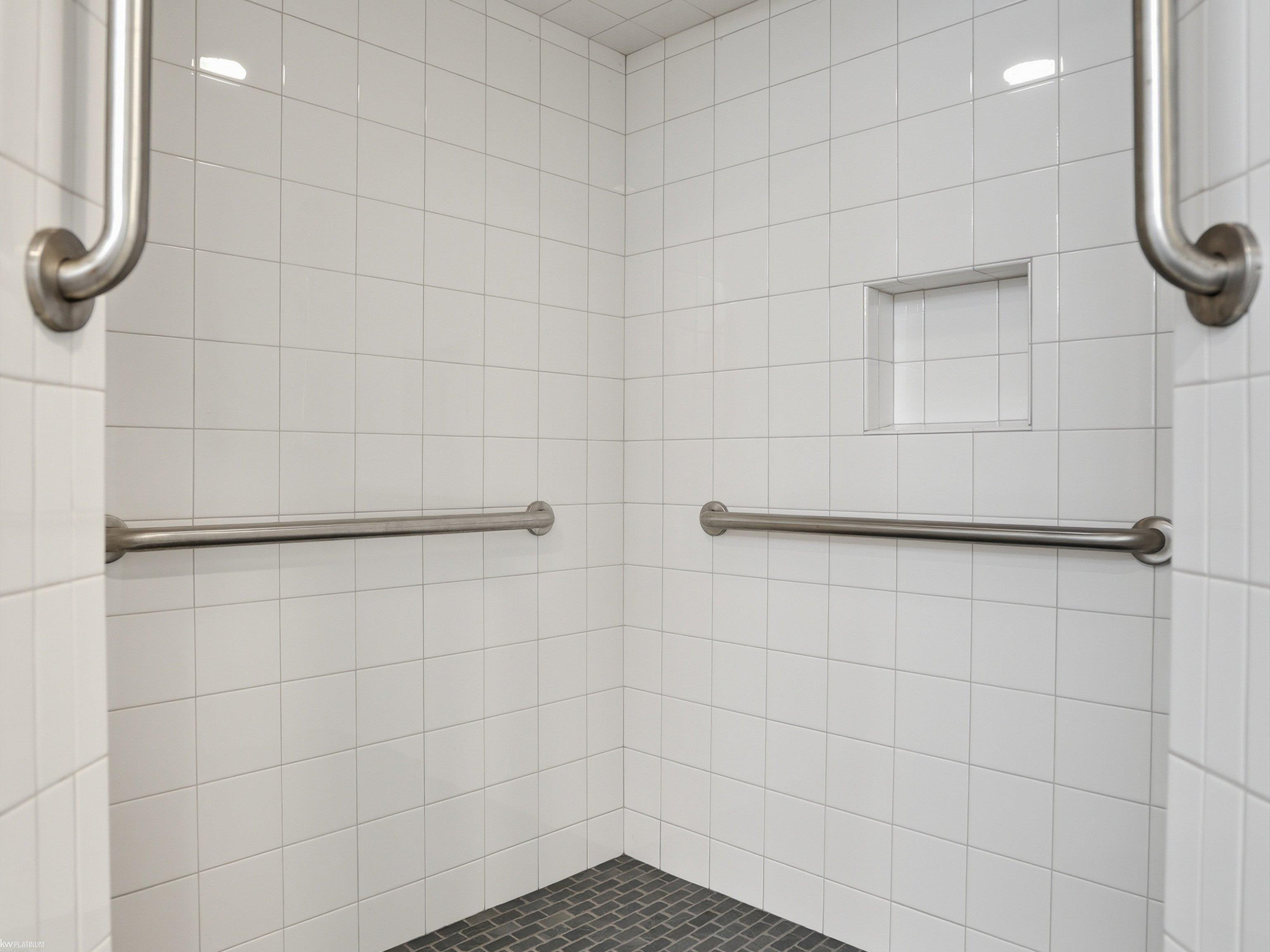 8622 Anchor Bay Drive, MI 48001 — Photo 25