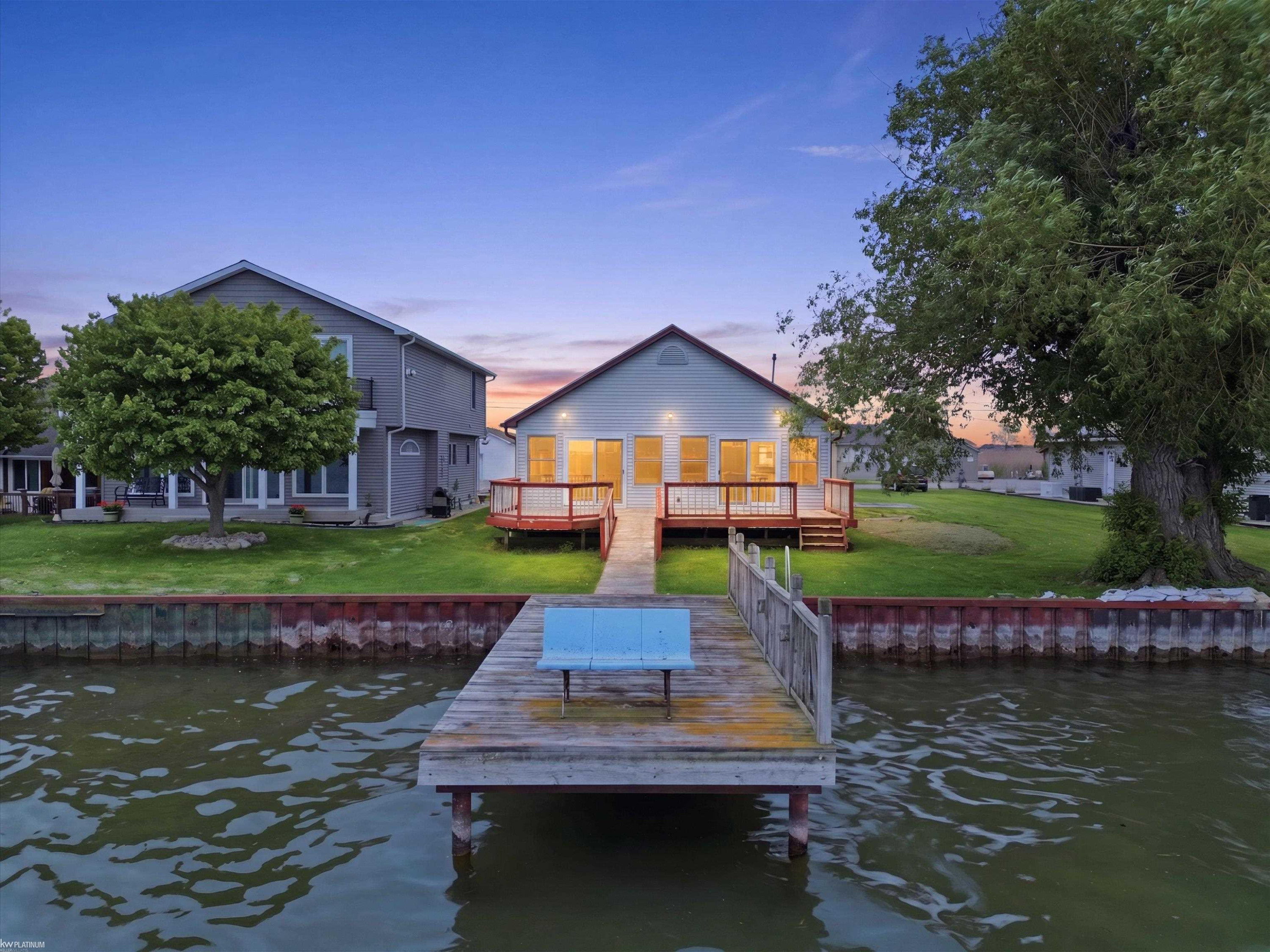 8622 Anchor Bay Drive, MI 48001 — Photo 43