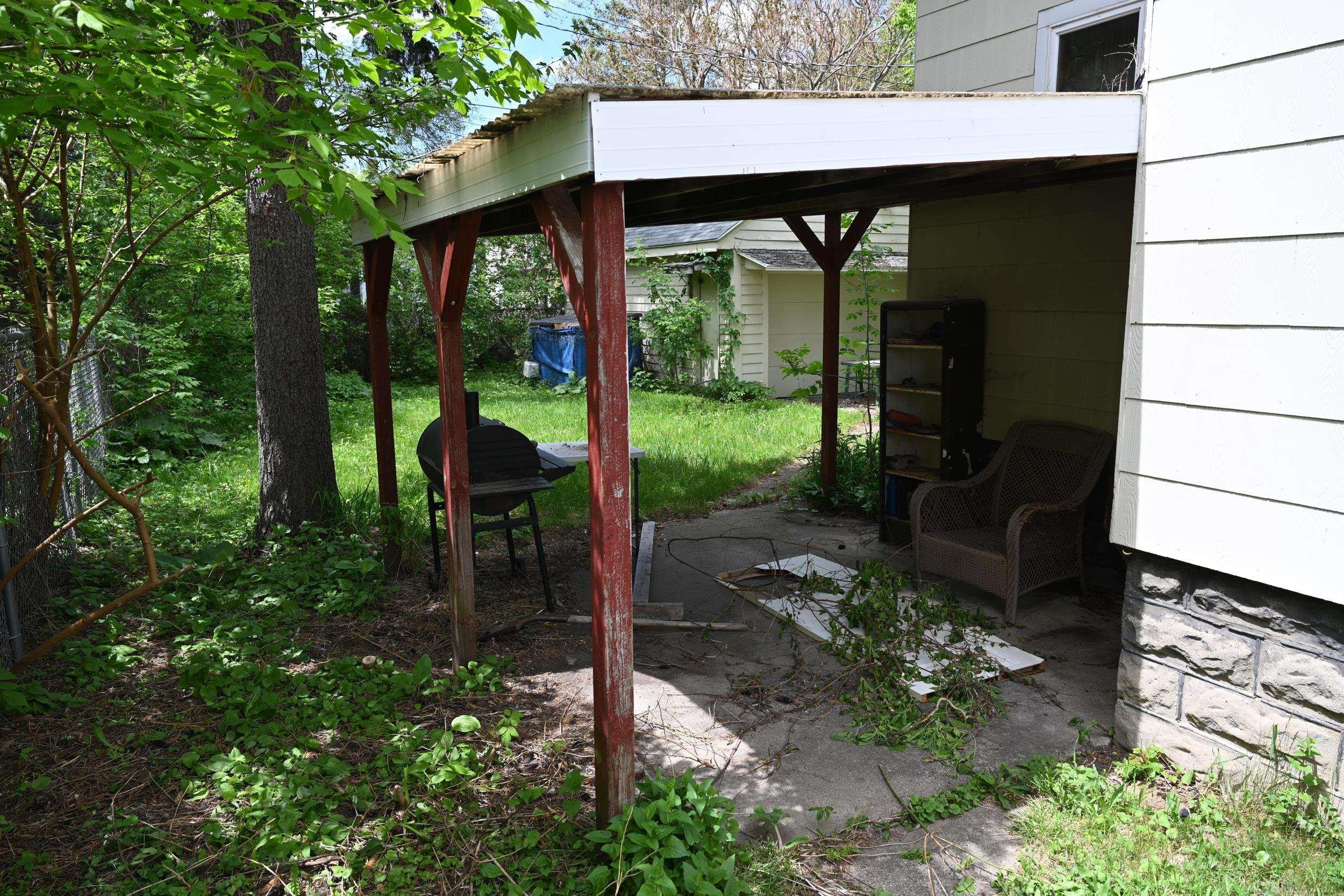 912 Garfield Avenue, Bay City, MI 48708 — Photo 4