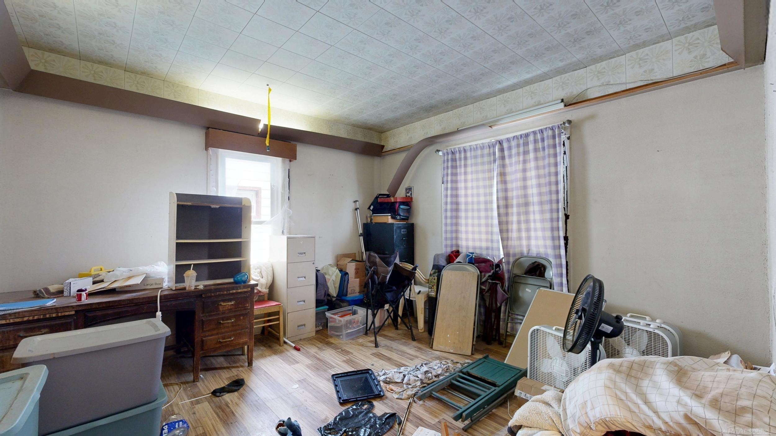 912 Garfield Avenue, Bay City, MI 48708 — Photo 10