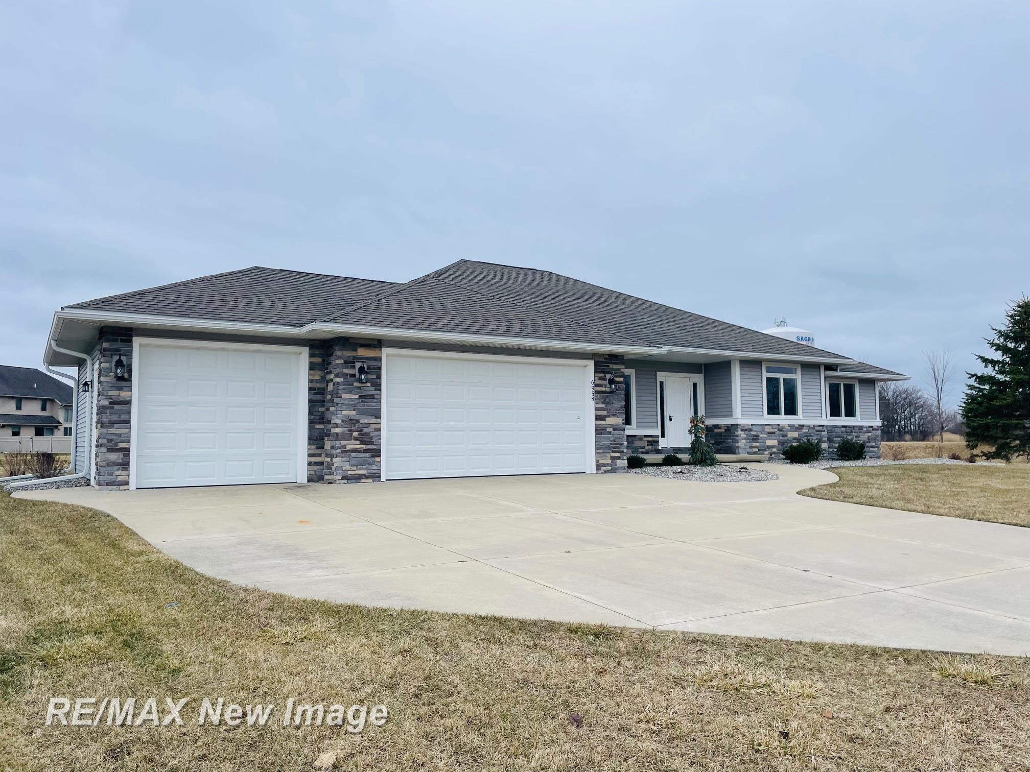6958 Pleasant Ridge Trail, Saginaw, MI 48603 — Photo 31