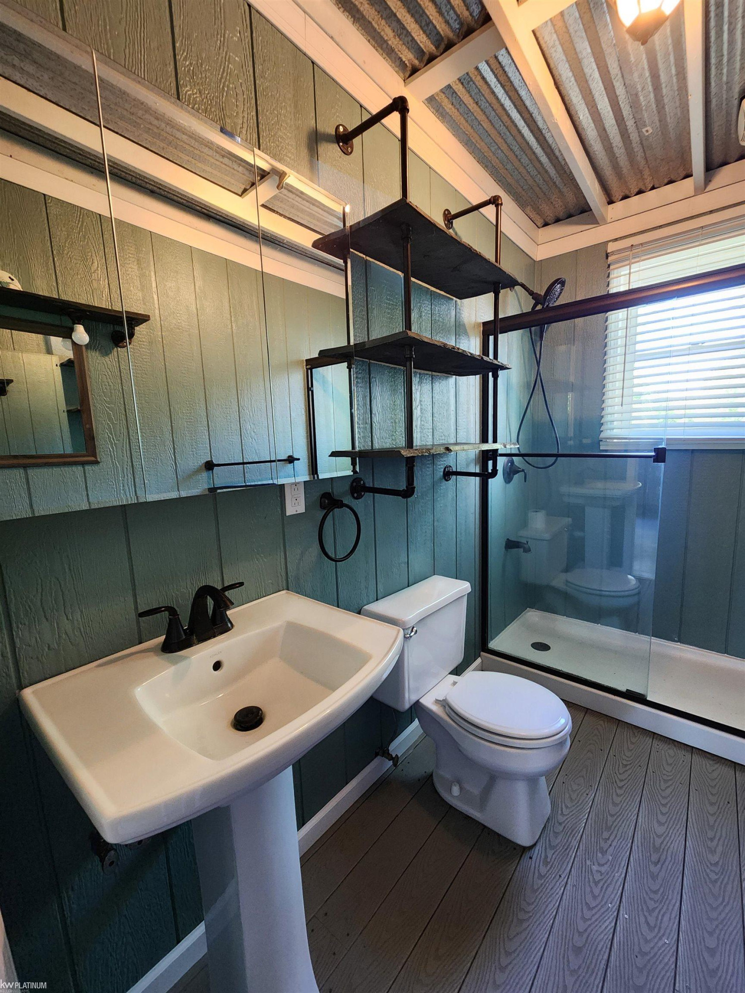 5045 Parker Road, MI 48059 — Photo 10