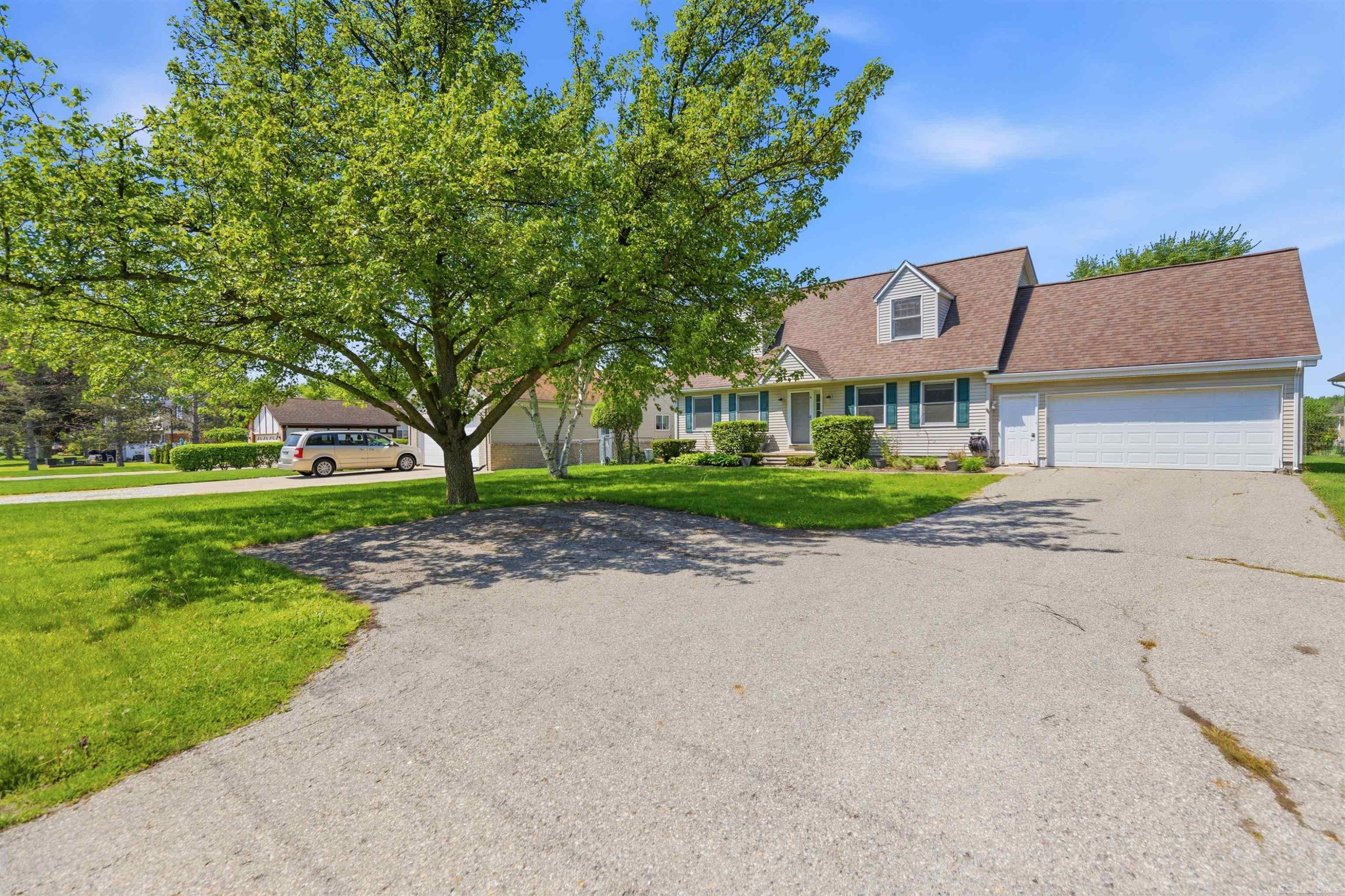 51613 Sass Road, Chesterfield, MI 48047 — Photo 32