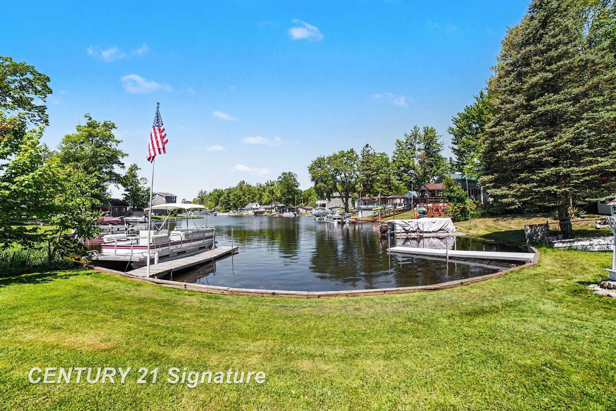 152 Hilda Drive, Farwell, MI 48622 — Photo 2