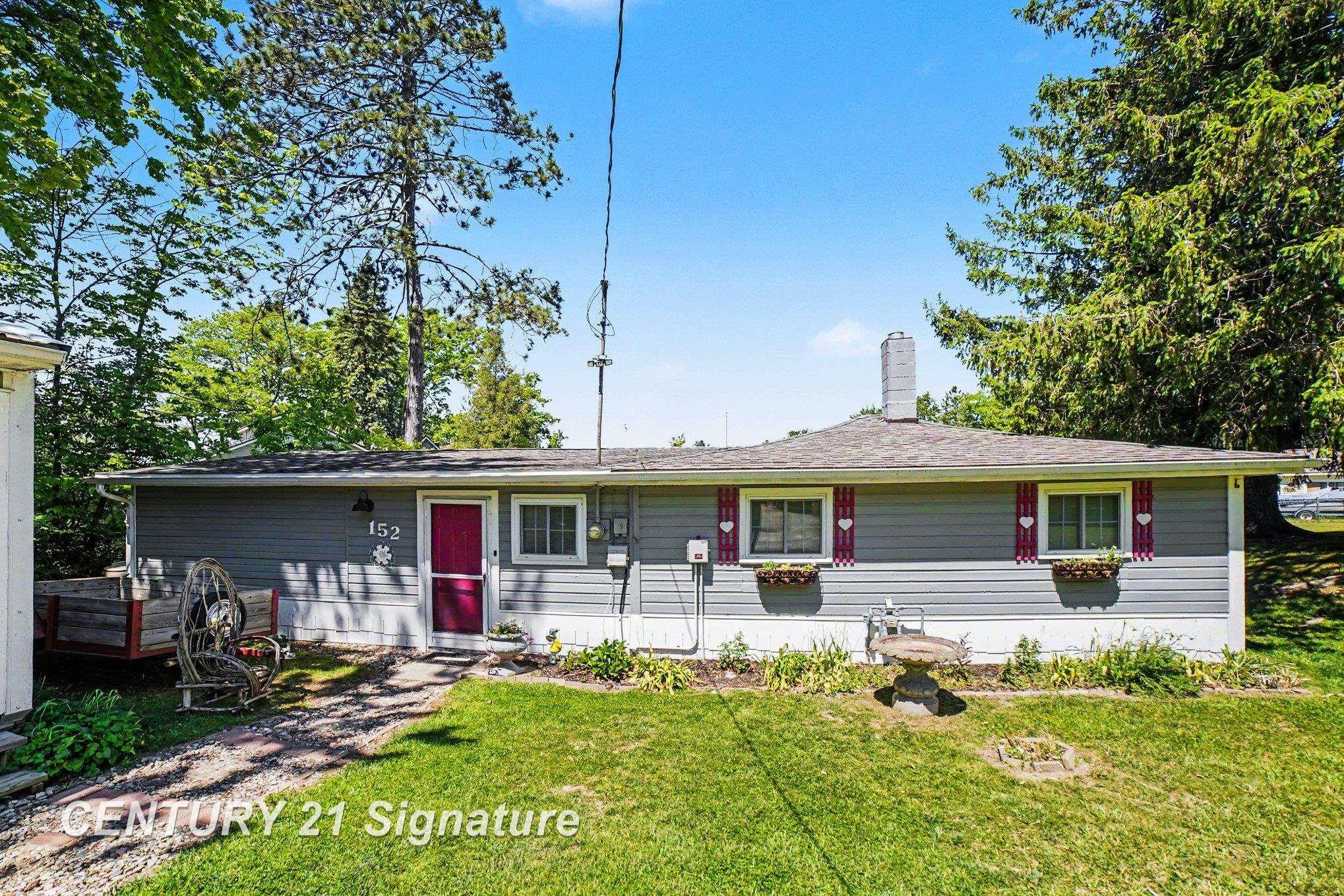 152 Hilda Drive, Farwell, MI 48622 — Photo 3