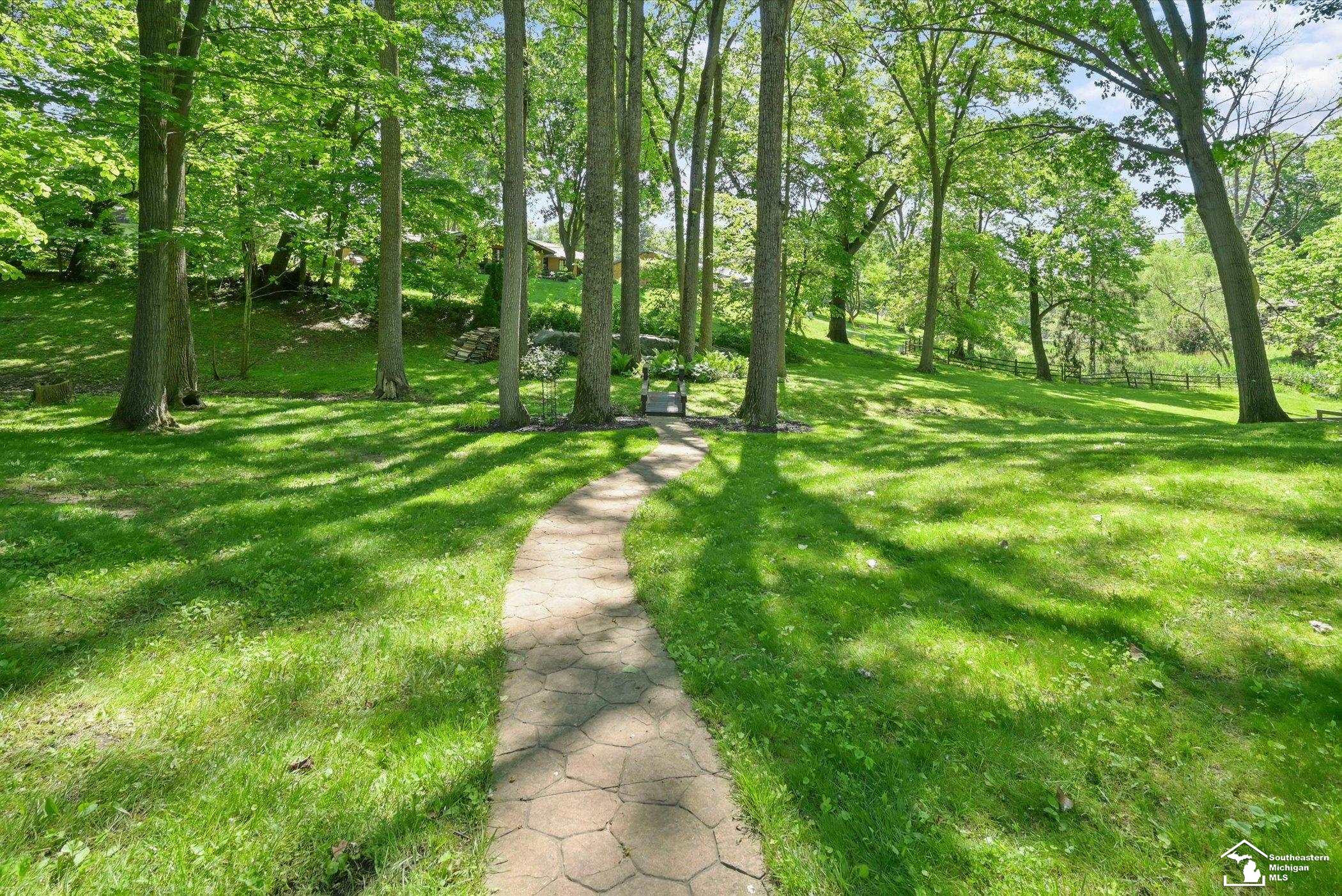 7141 S Valley Circle, Lambertville, MI 48144 — Photo 46