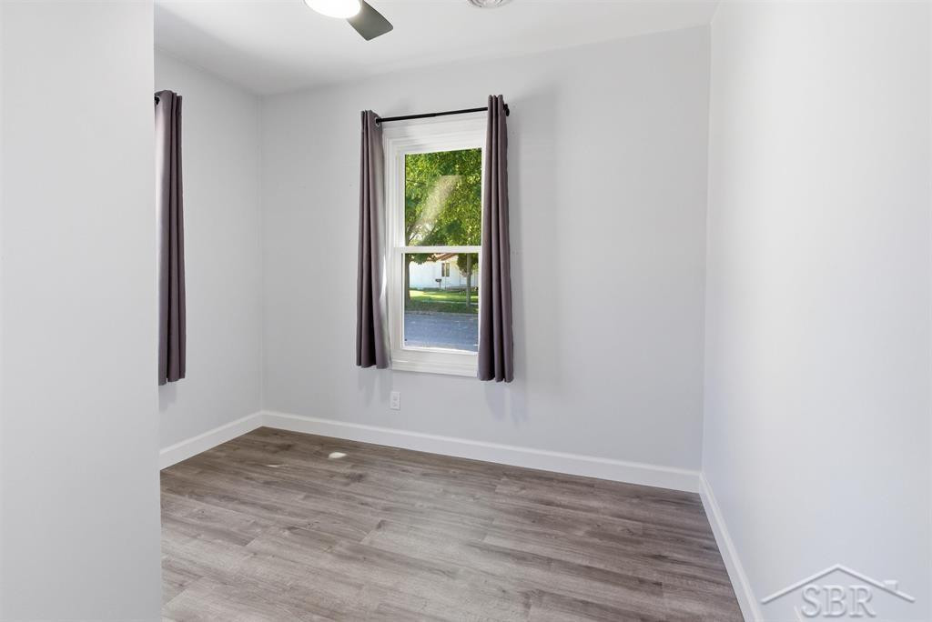 914 W Collins Street, Midland, MI 48640 — Photo 13
