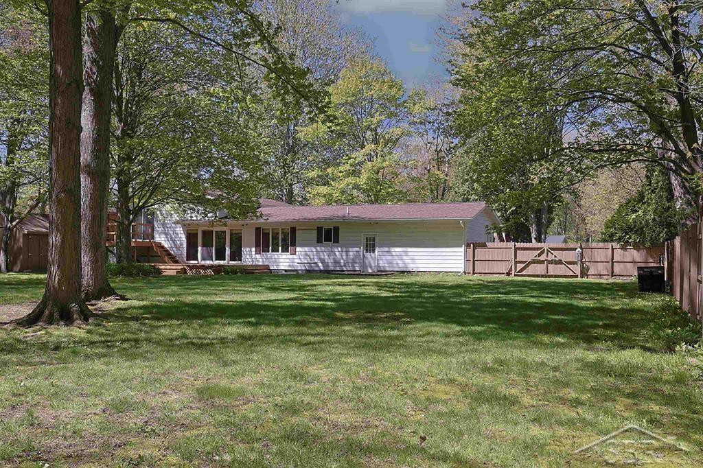 723 S Osborne Drive, Midland, MI 48640 — Photo 38