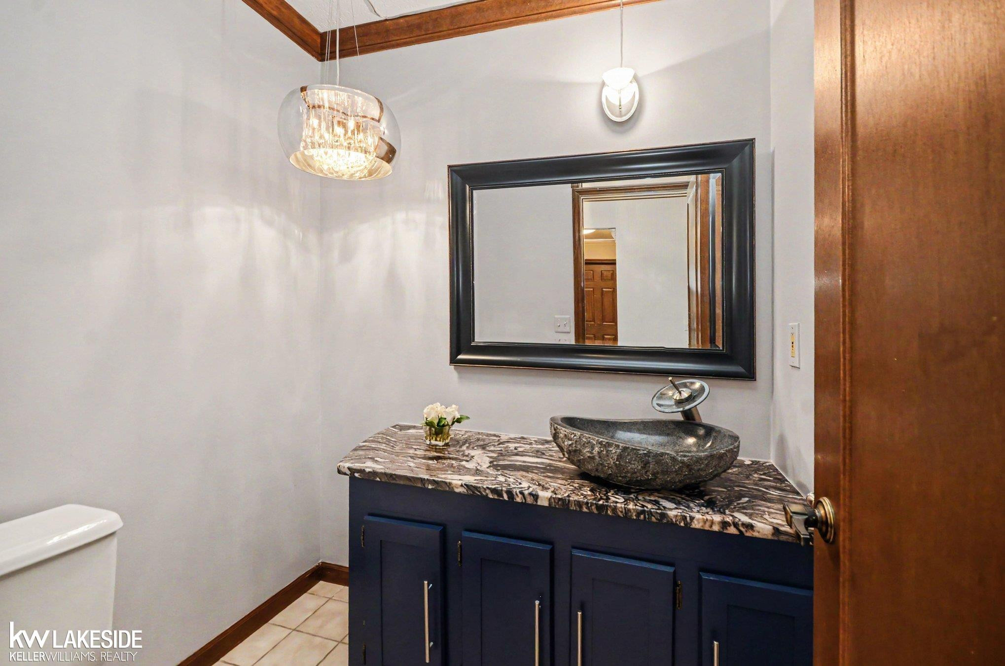 47744 Westlake Drive, Shelby Twp, MI 48315 — Photo 13