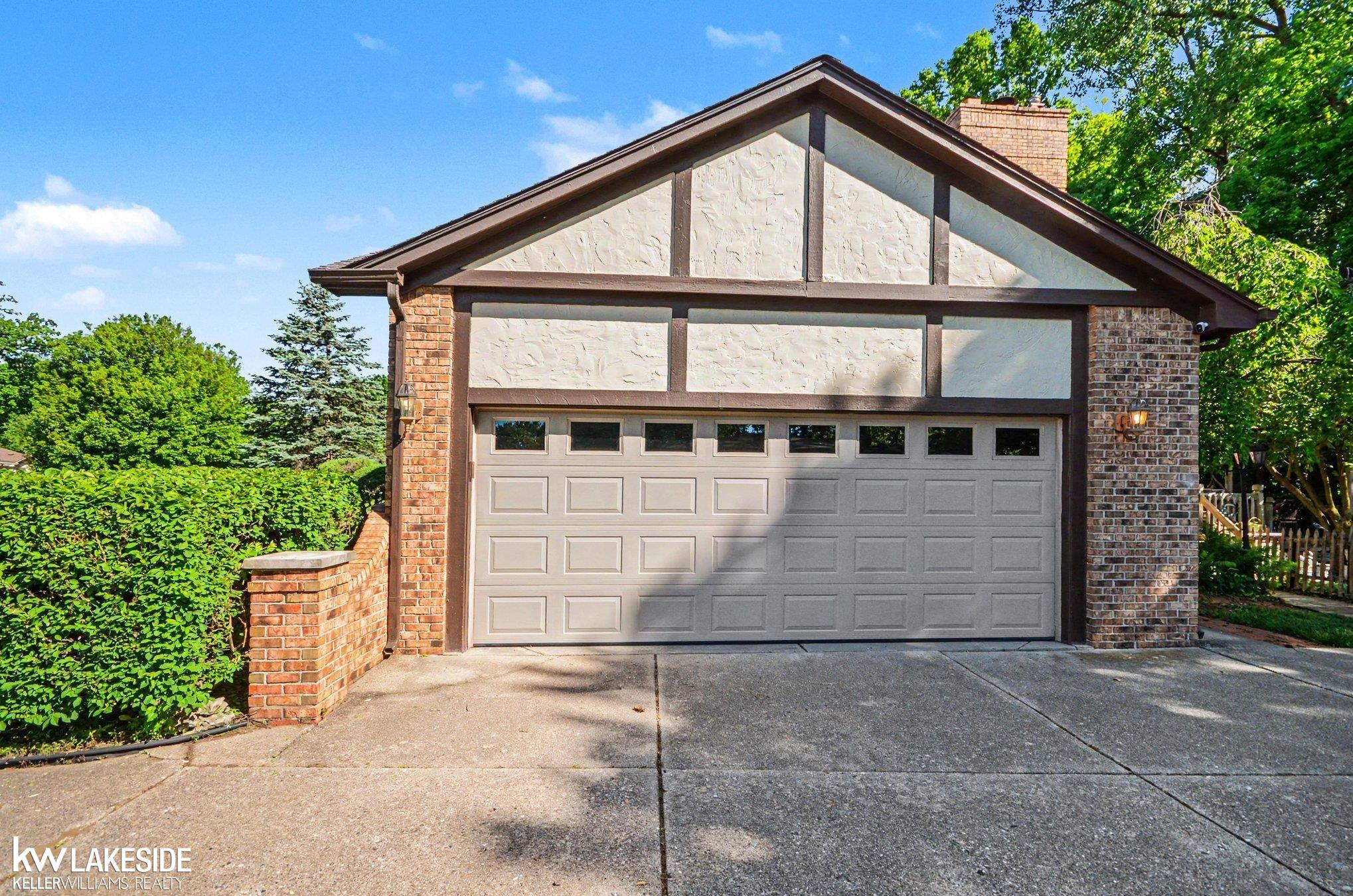 47744 Westlake Drive, Shelby Twp, MI 48315 — Photo 24