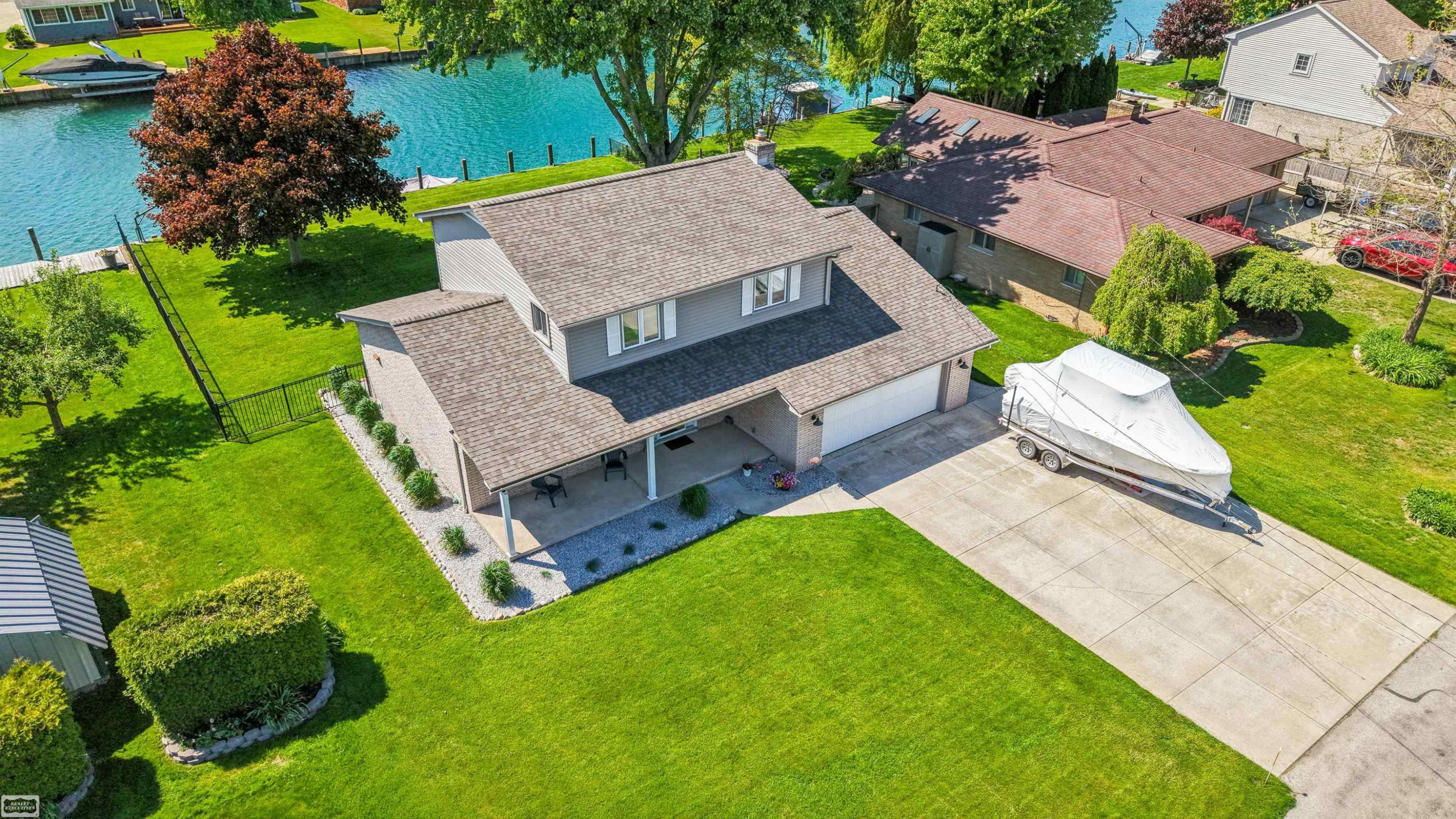 7253 Flamingo Road, Algonac, MI 48001 — Photo 10