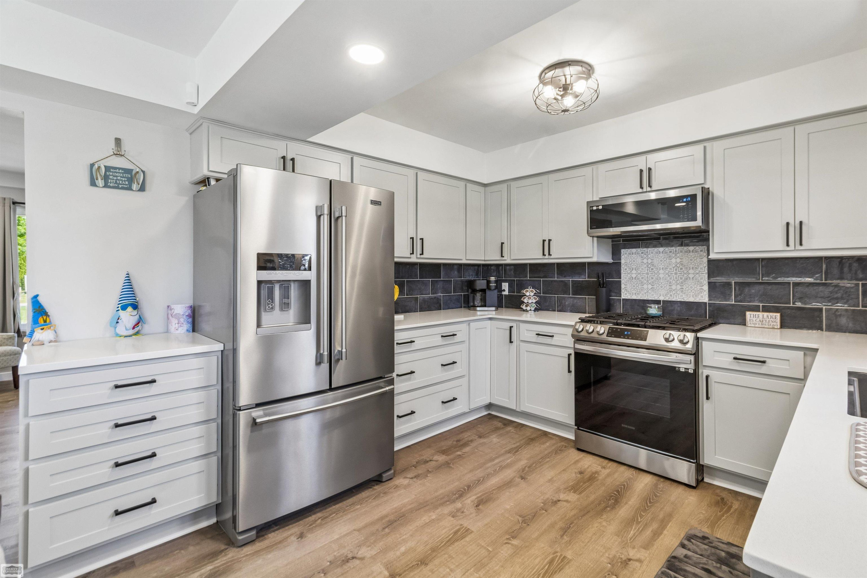 7253 Flamingo Road, Algonac, MI 48001 — Photo 19
