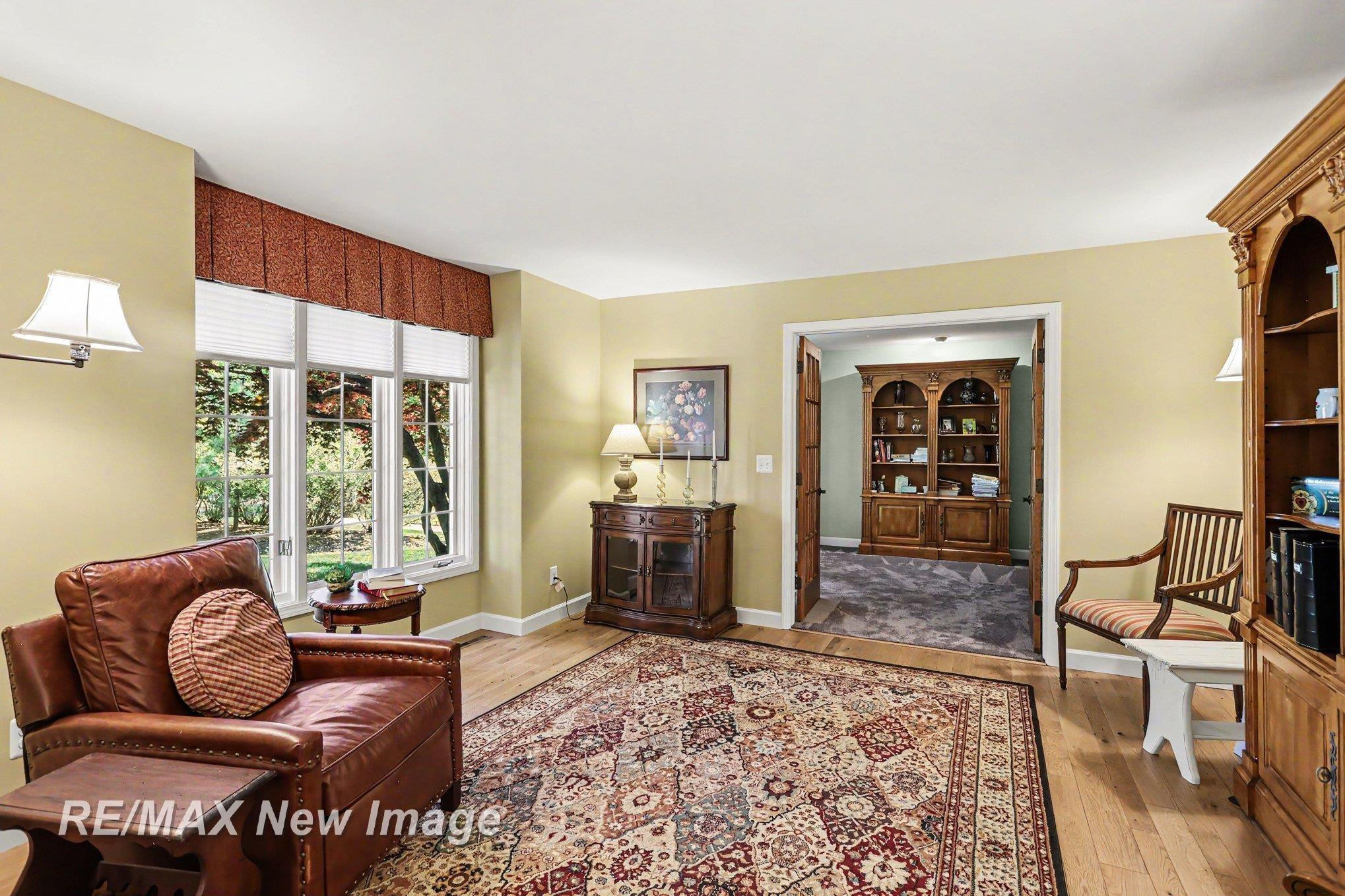 5305 Claremont Street, Midland, MI 48642 — Photo 8