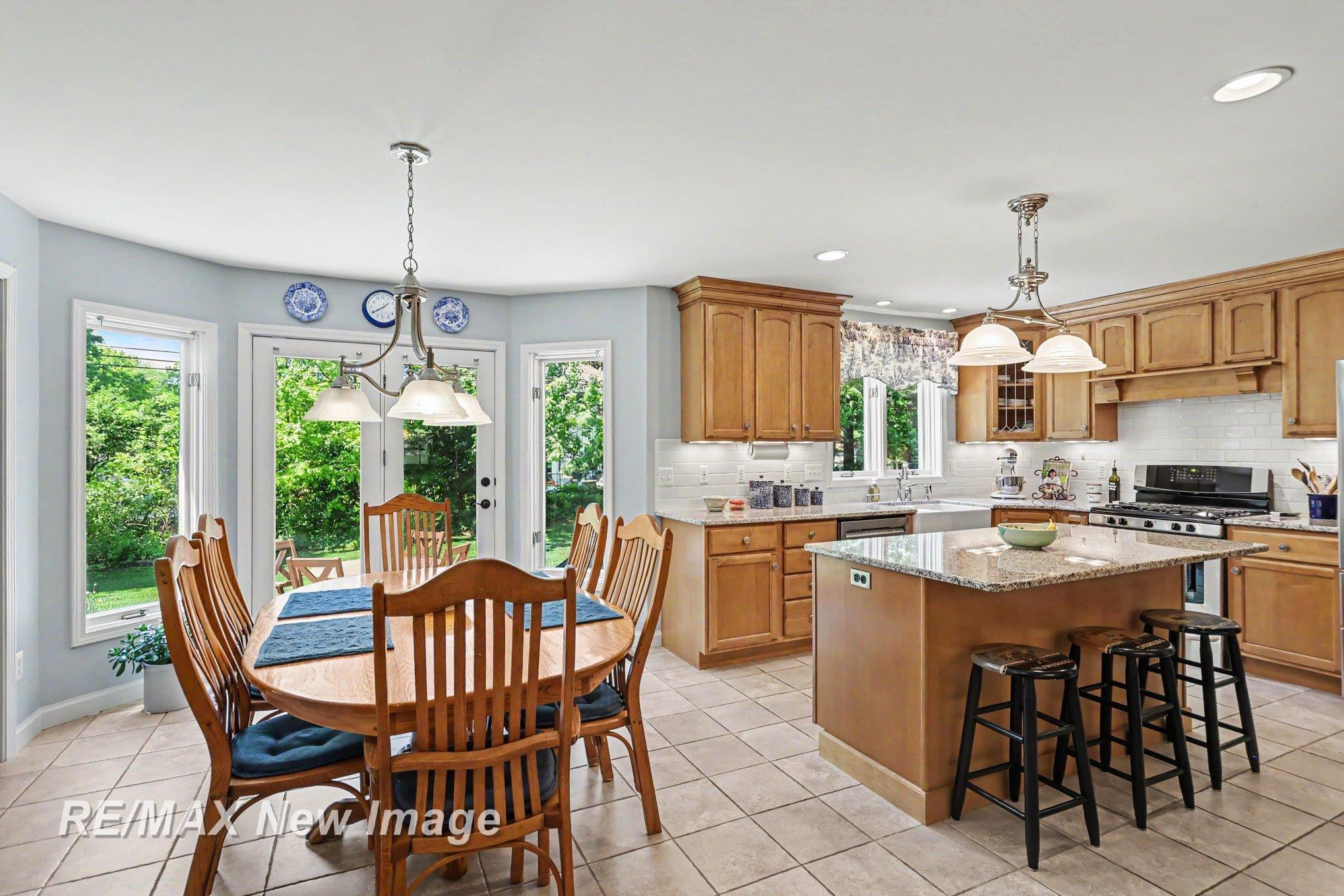 5305 Claremont Street, Midland, MI 48642 — Photo 11