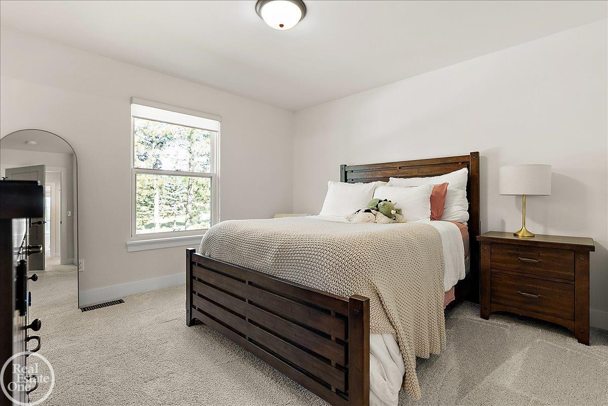 52801 Royal Park Avenue, Unit #6, Shelby Twp, MI 48315 — Photo 34
