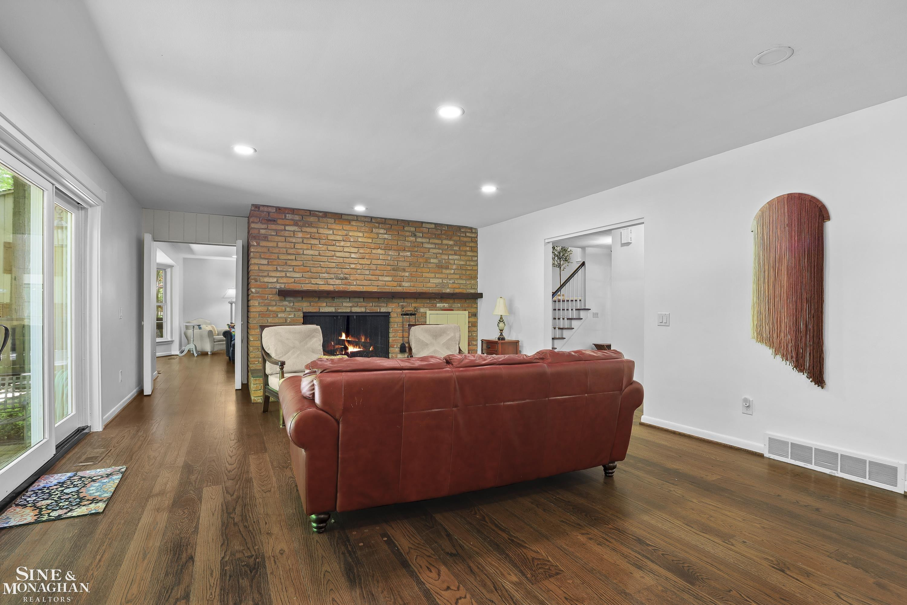 22636 King Richard Court, Beverly Hills, MI 48025 — Photo 15