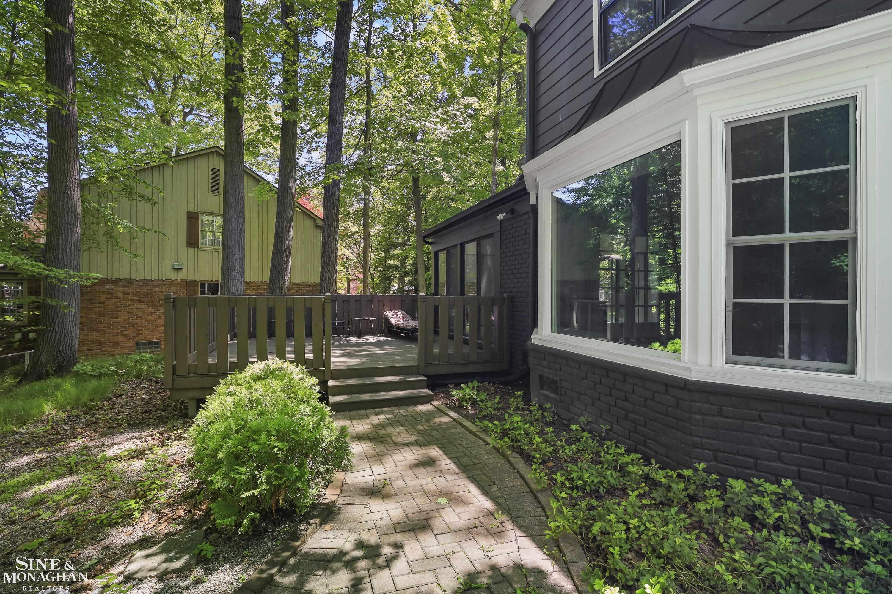 22636 King Richard Court, Beverly Hills, MI 48025 — Photo 51